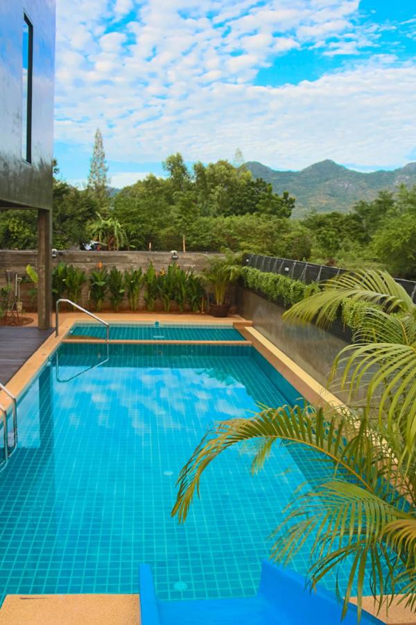 Villa with Sea View photo 2