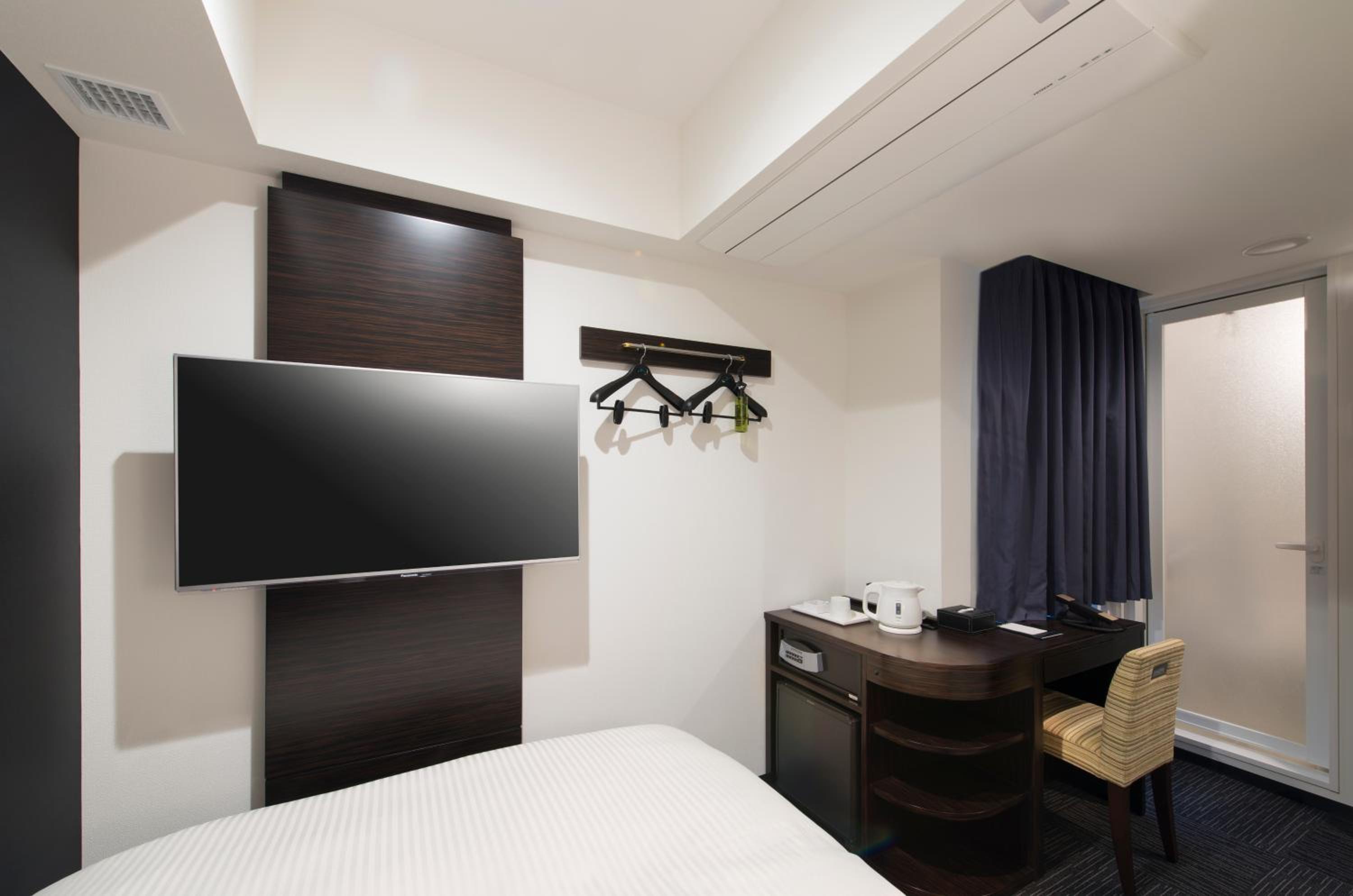 Economy Double Room - Smoking