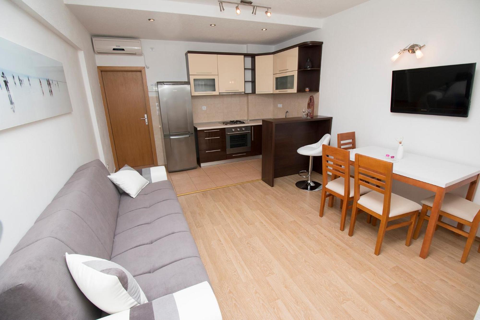 Apartment with Sea View photo 2