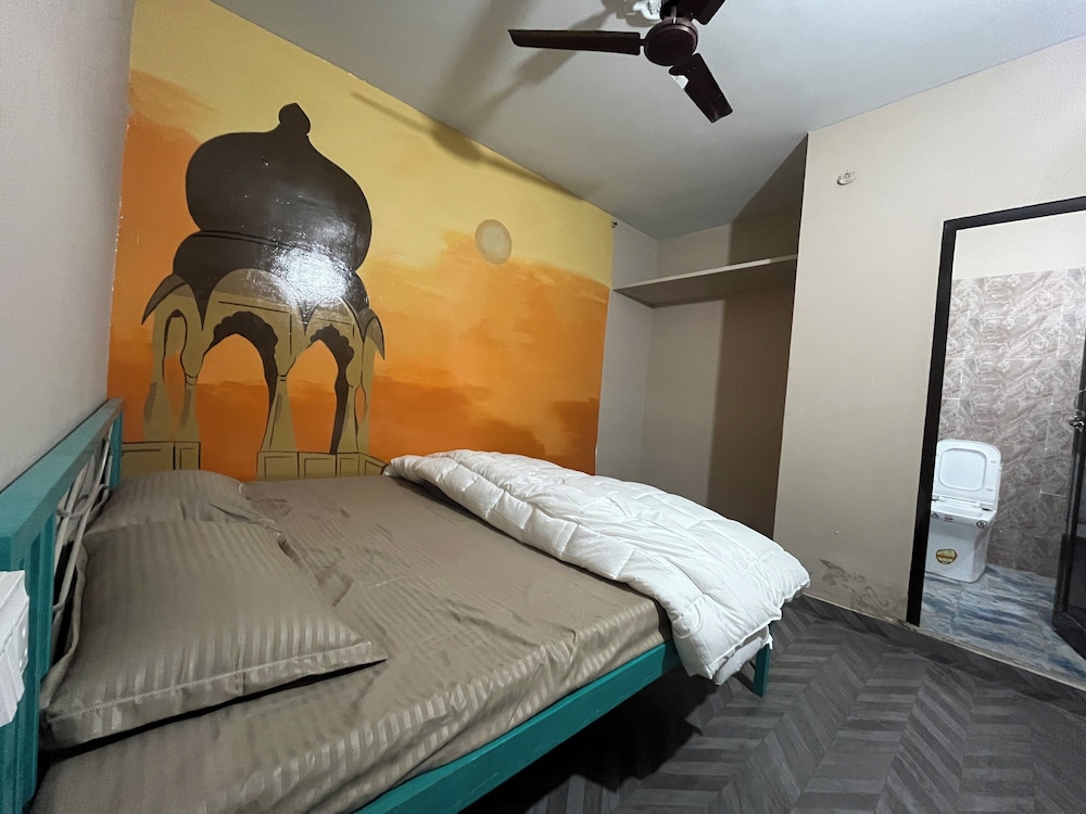 Deluxe Double Room - Photo 3