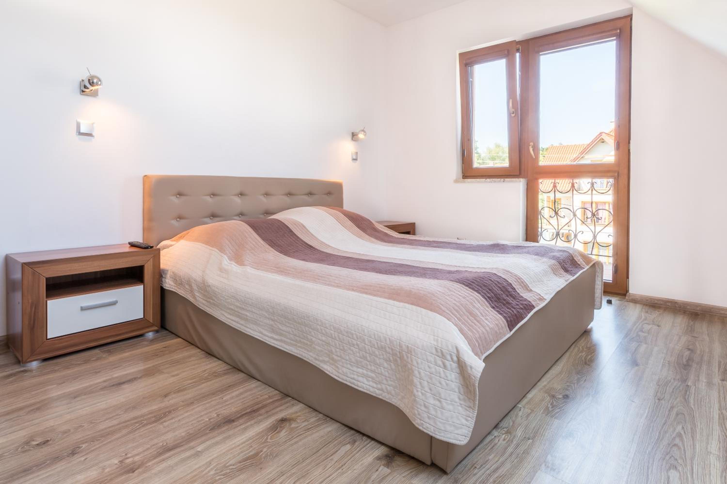 Studio Apartment photo 3