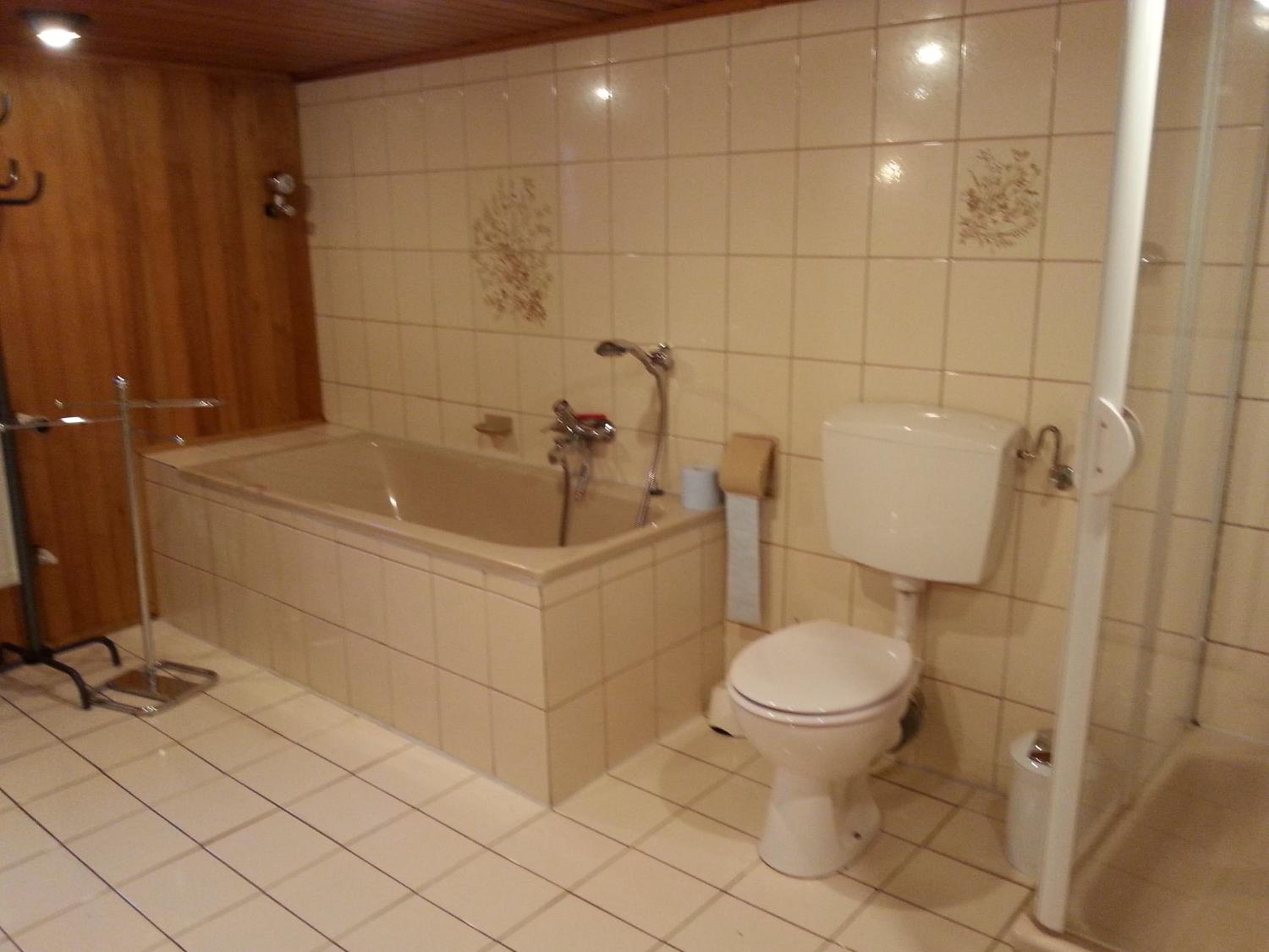 Apartment - Split Level - Photo 12