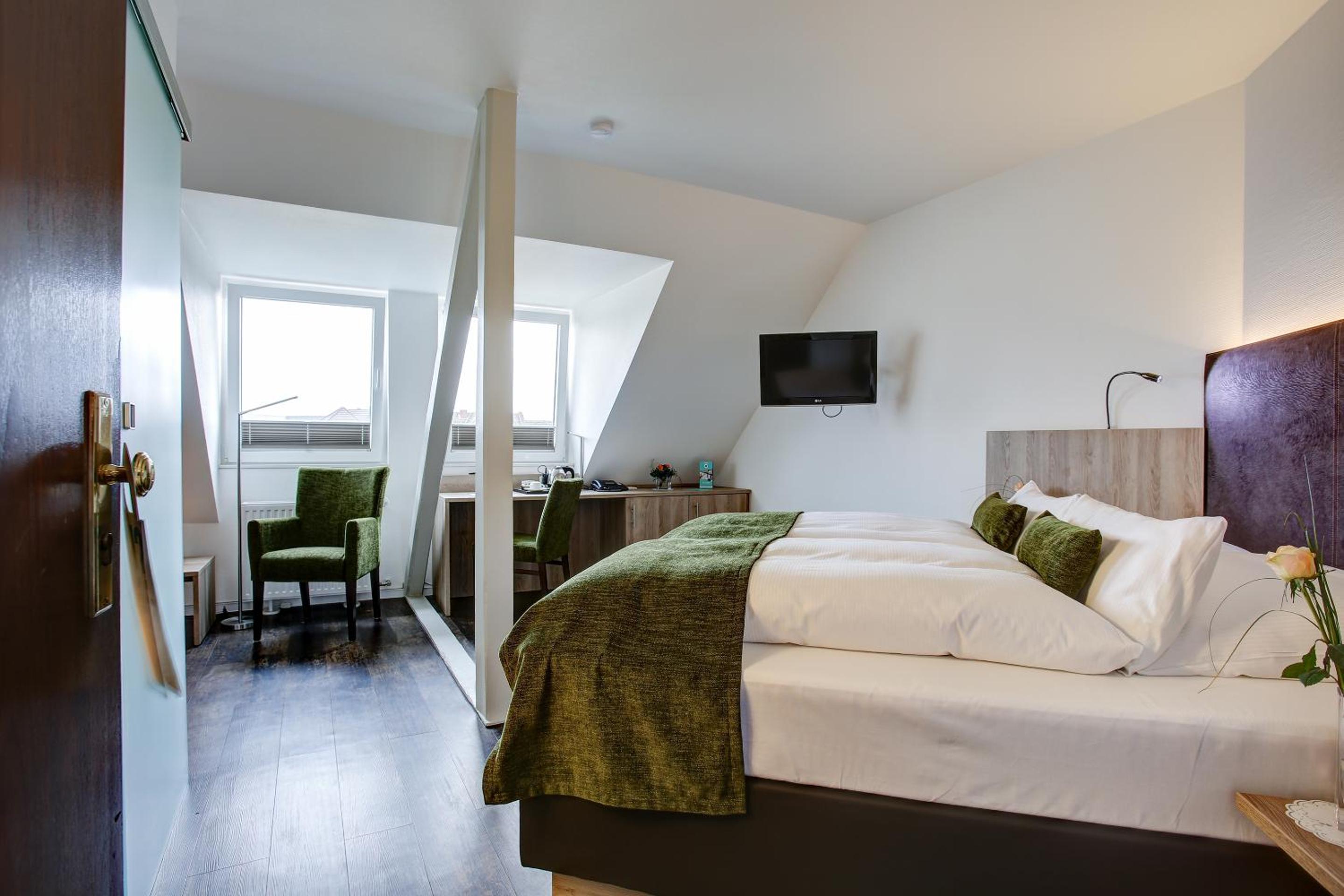 Comfort Double Room - Photo 7
