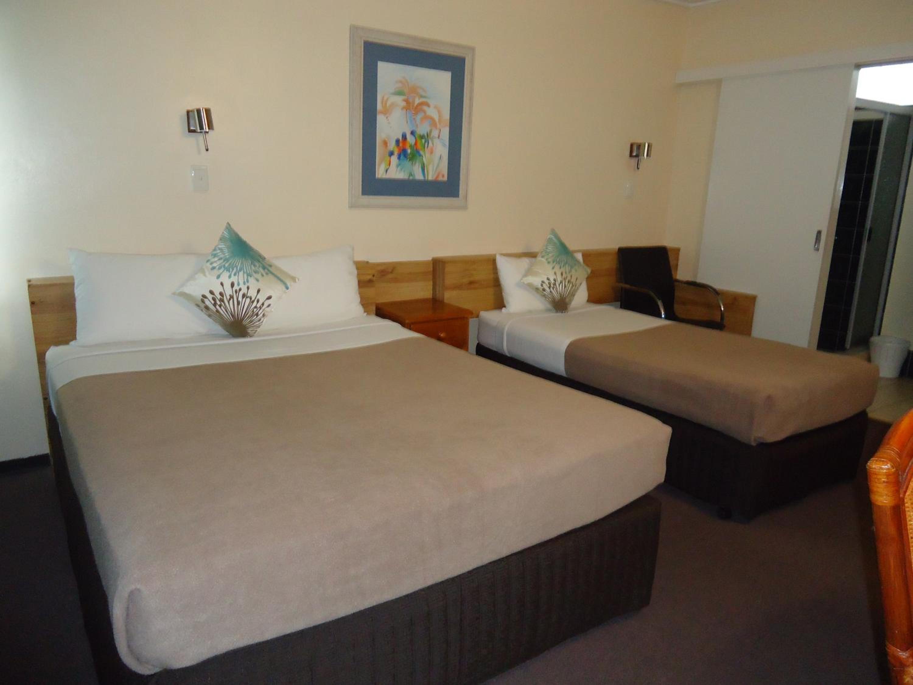 Superior Double or Twin Room photo 3