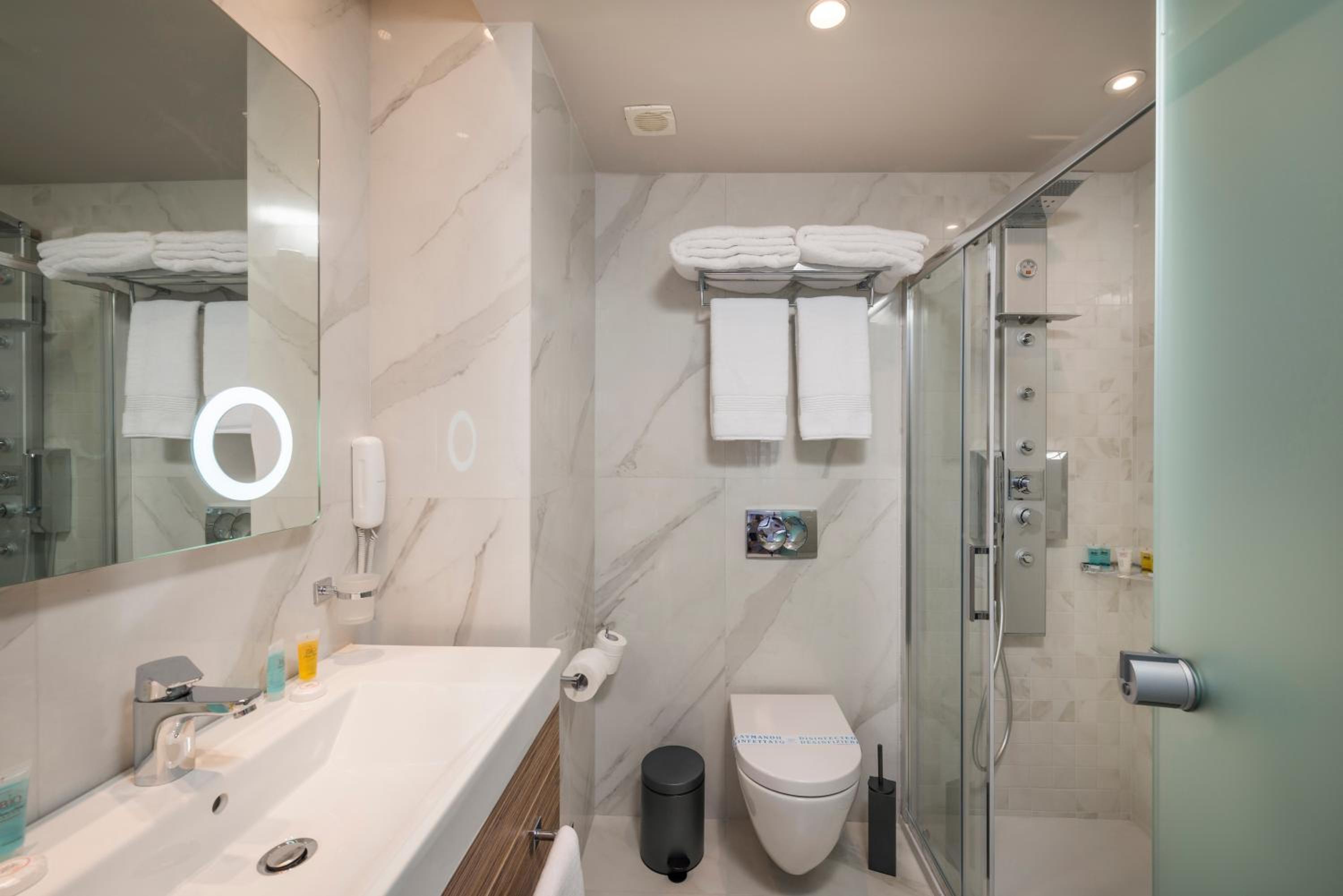 Smart Executive Suite