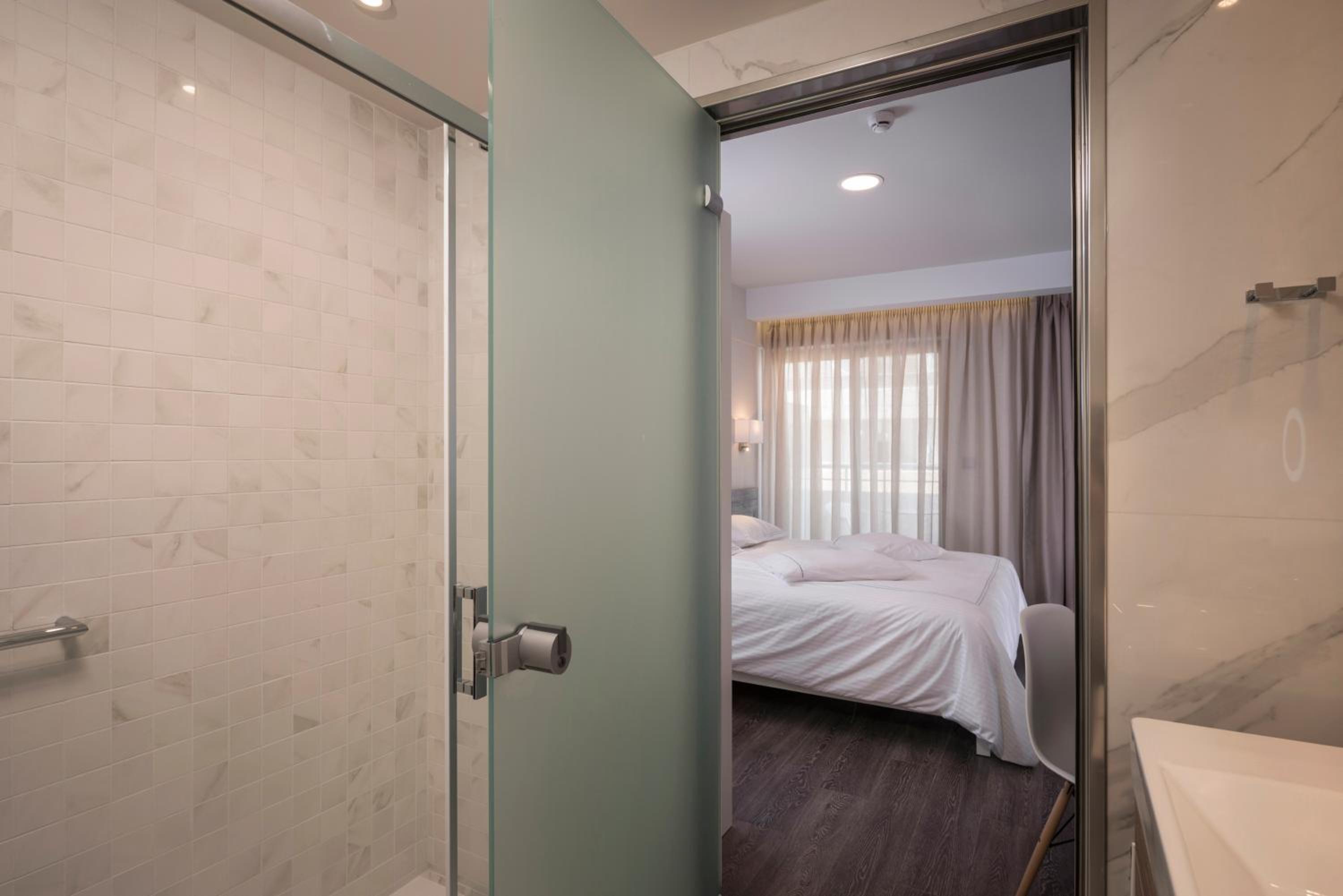 Smart Executive Suite