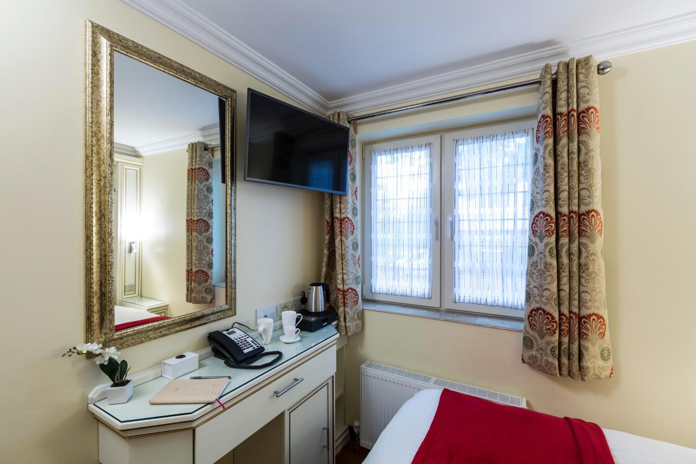 Budget Double Room