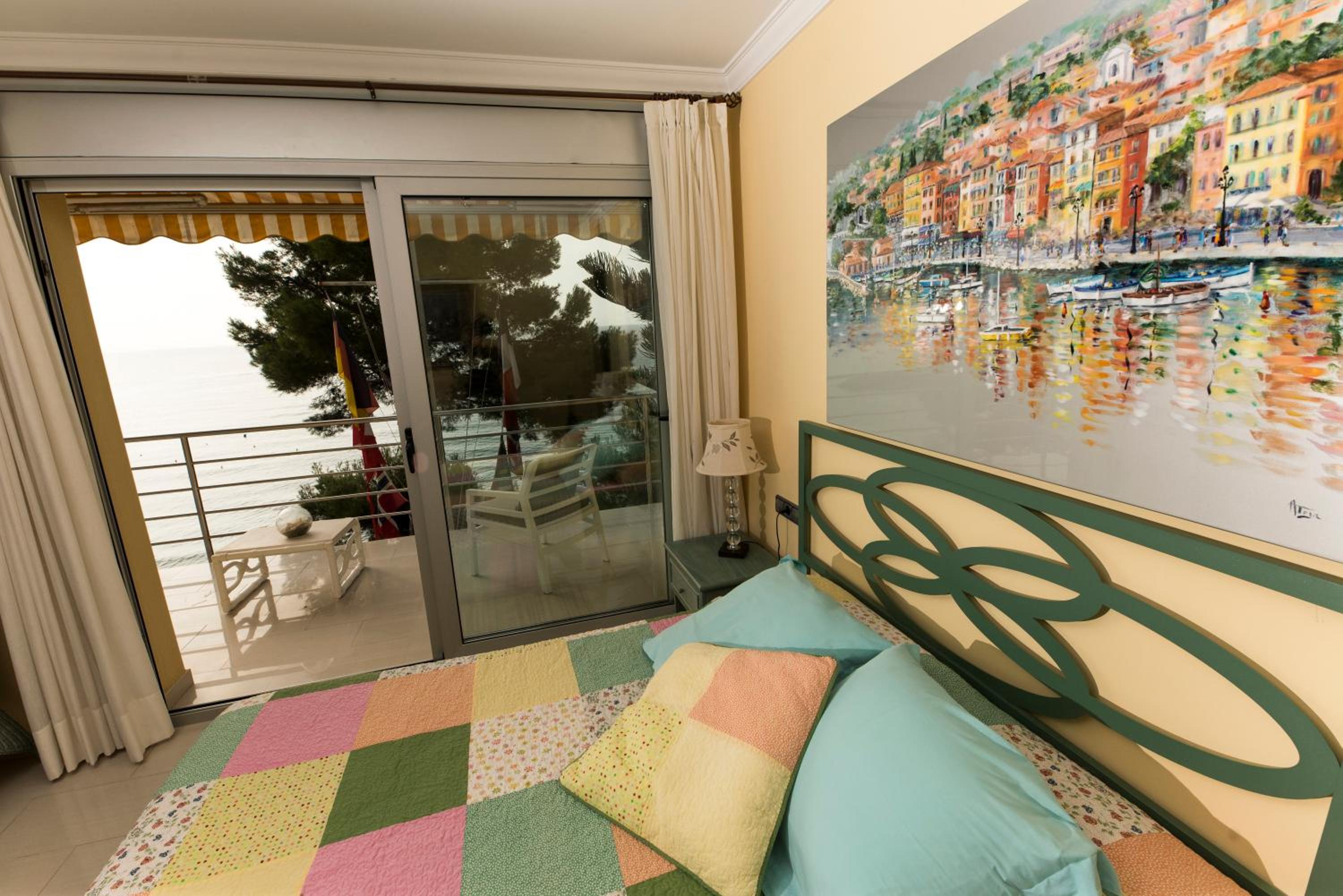  Suite with Sea View - Photo 2