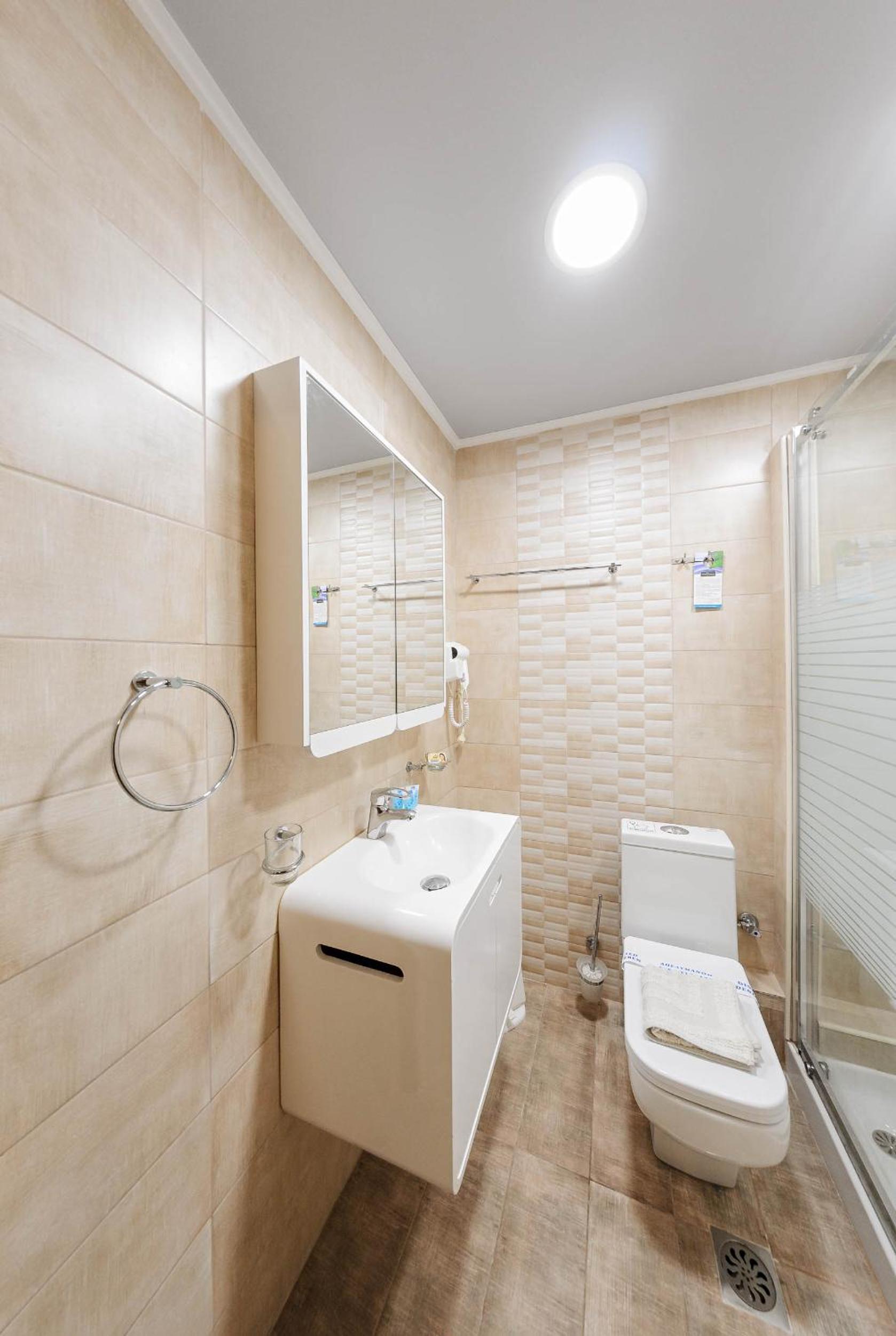 Family Apartment with Partial Sea View (2 Adults + 2 Children) - Photo 5