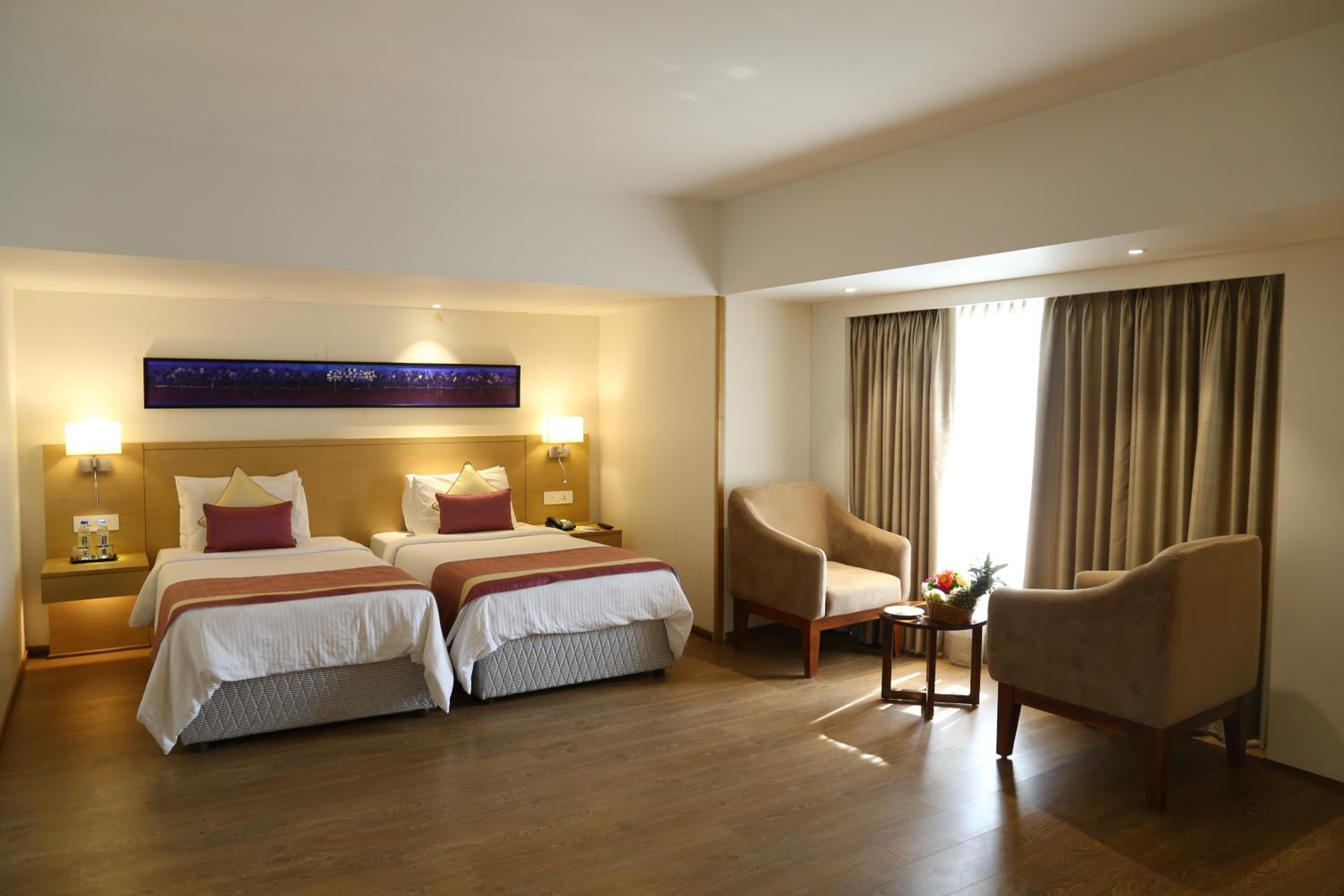 Deluxe Double or Twin Room (15% discount on food and soft beverage) - Photo 9
