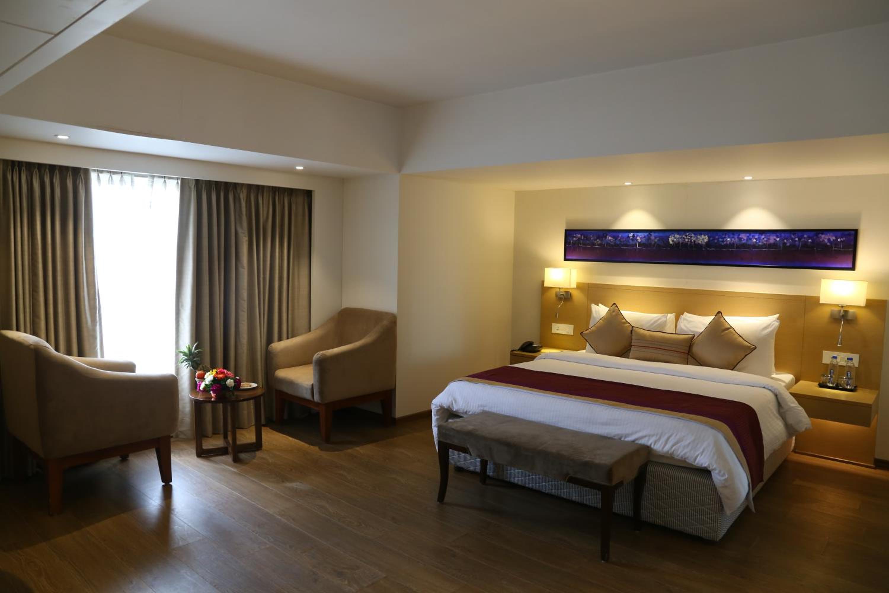 Deluxe Double or Twin Room (15% discount on food and soft beverage) - Photo 1