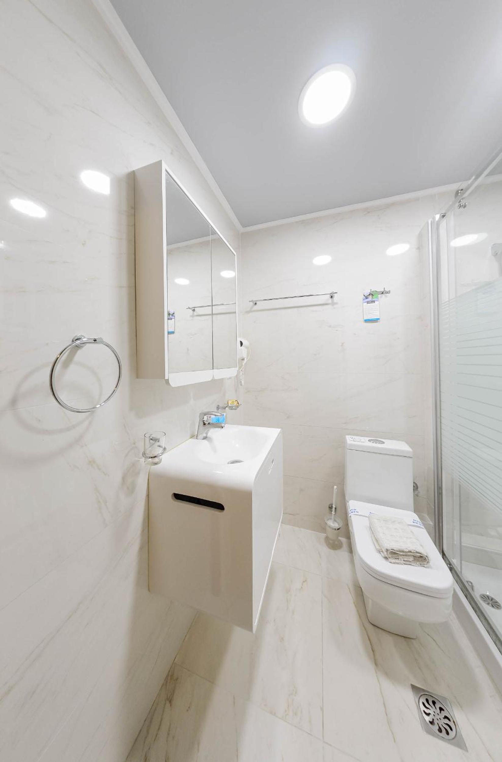 Family Apartment with Partial Sea View (2 Adults + 2 Children) - Photo 11