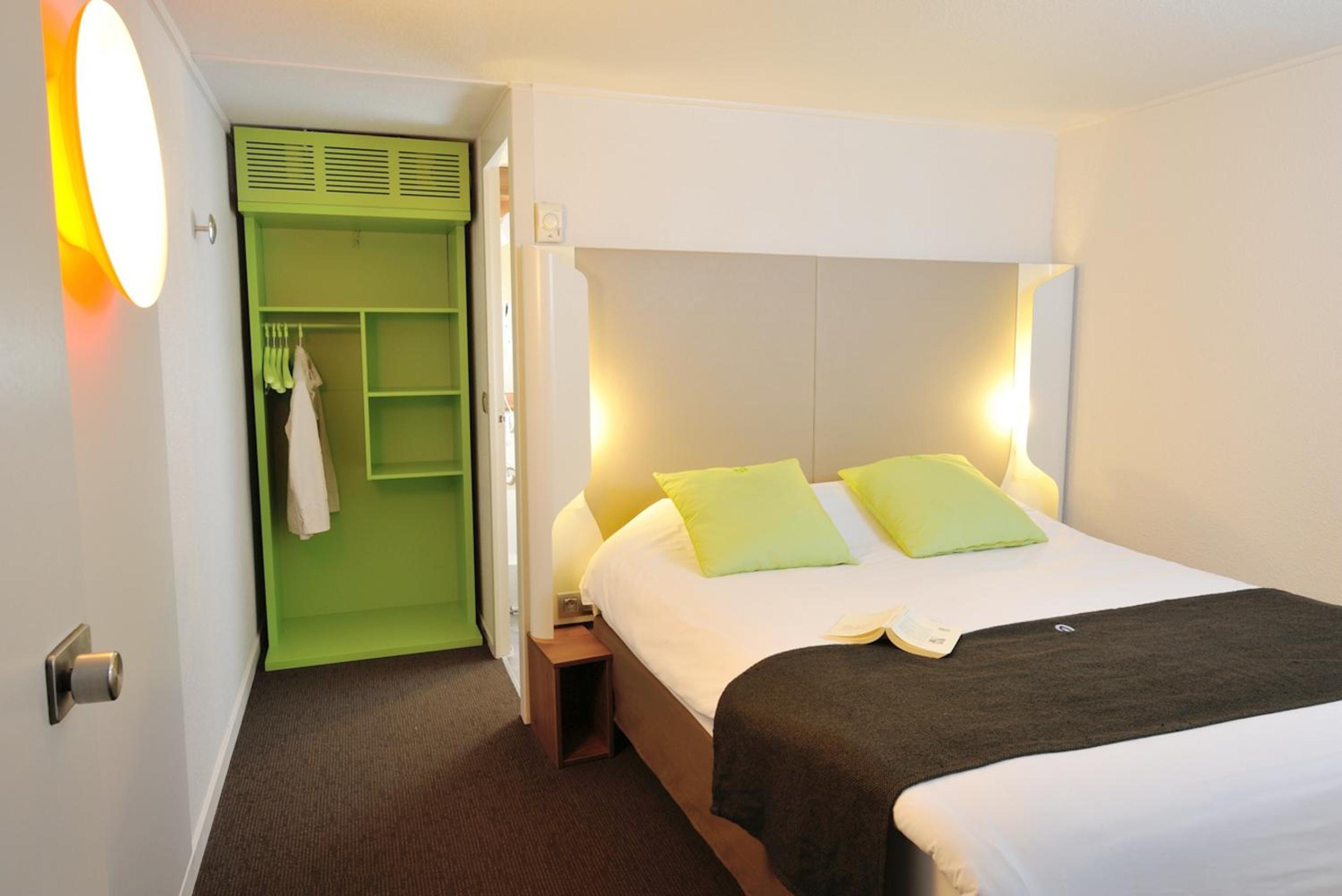 Double Room with One Double Bed - Photo 1