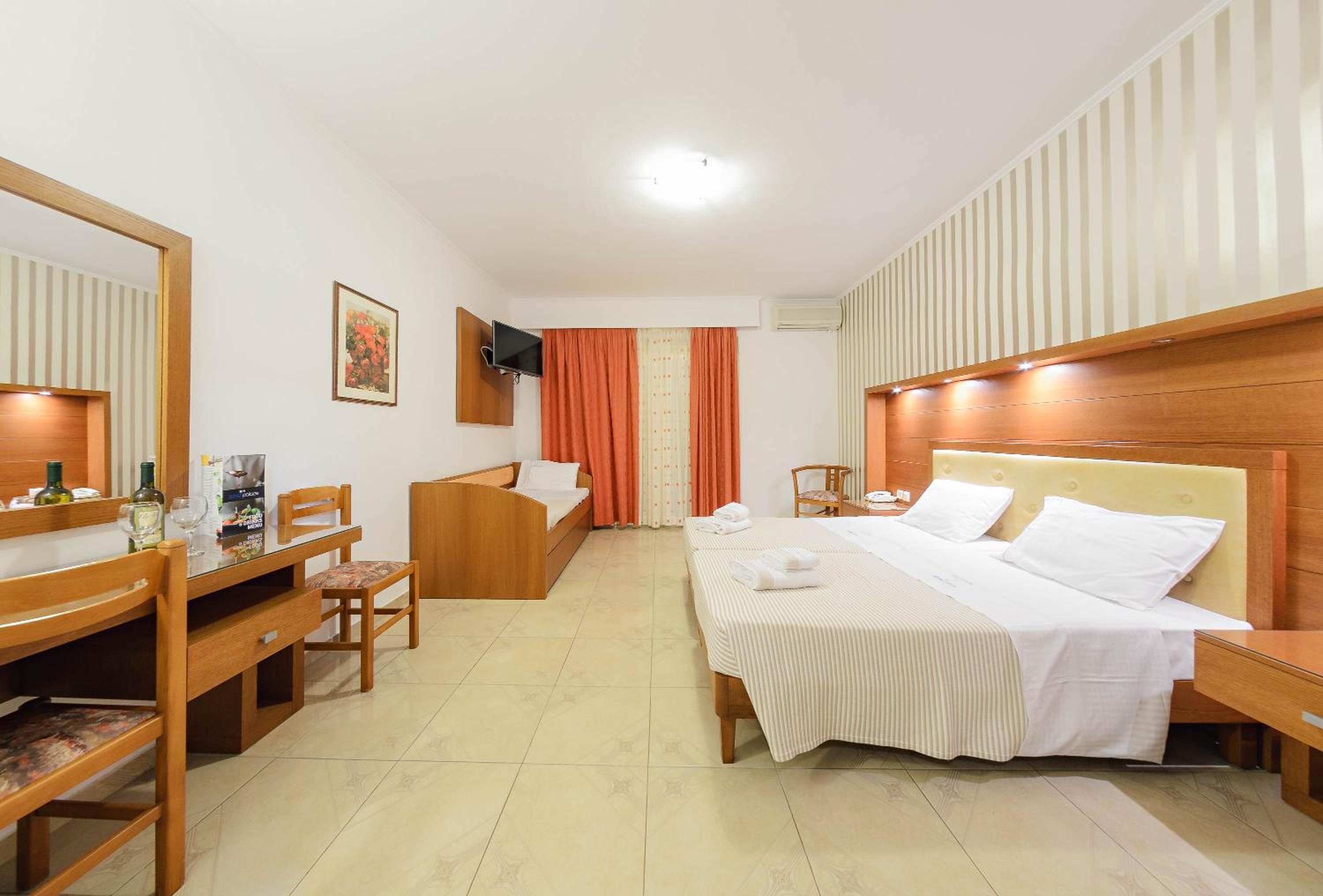 Apartment with Sea View (3-4 Adults) photo 3