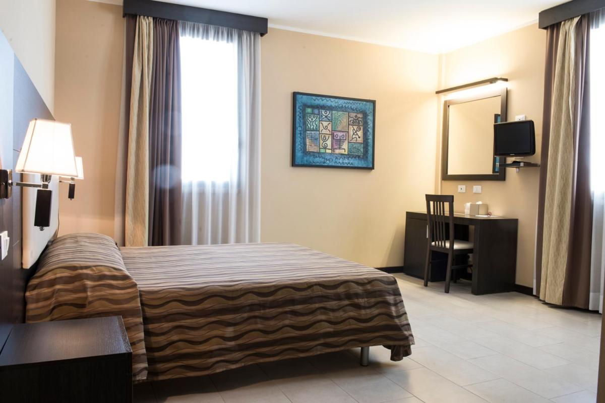 Superior Double Room photo 3
