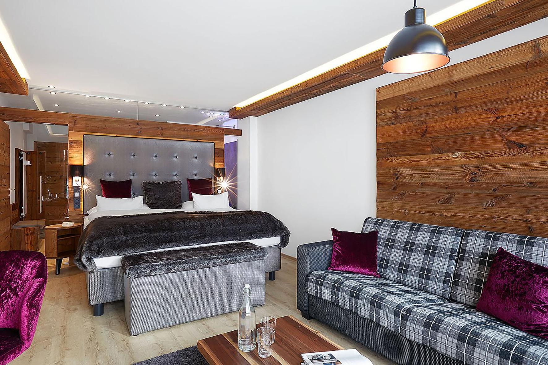 Large Double Room