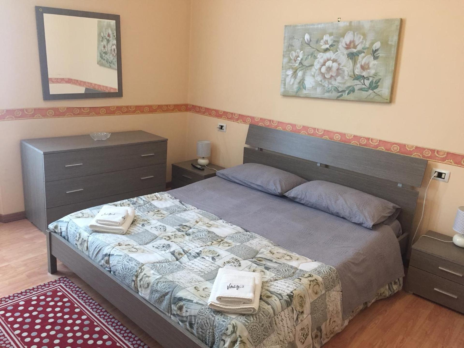 Double Room - Photo 3