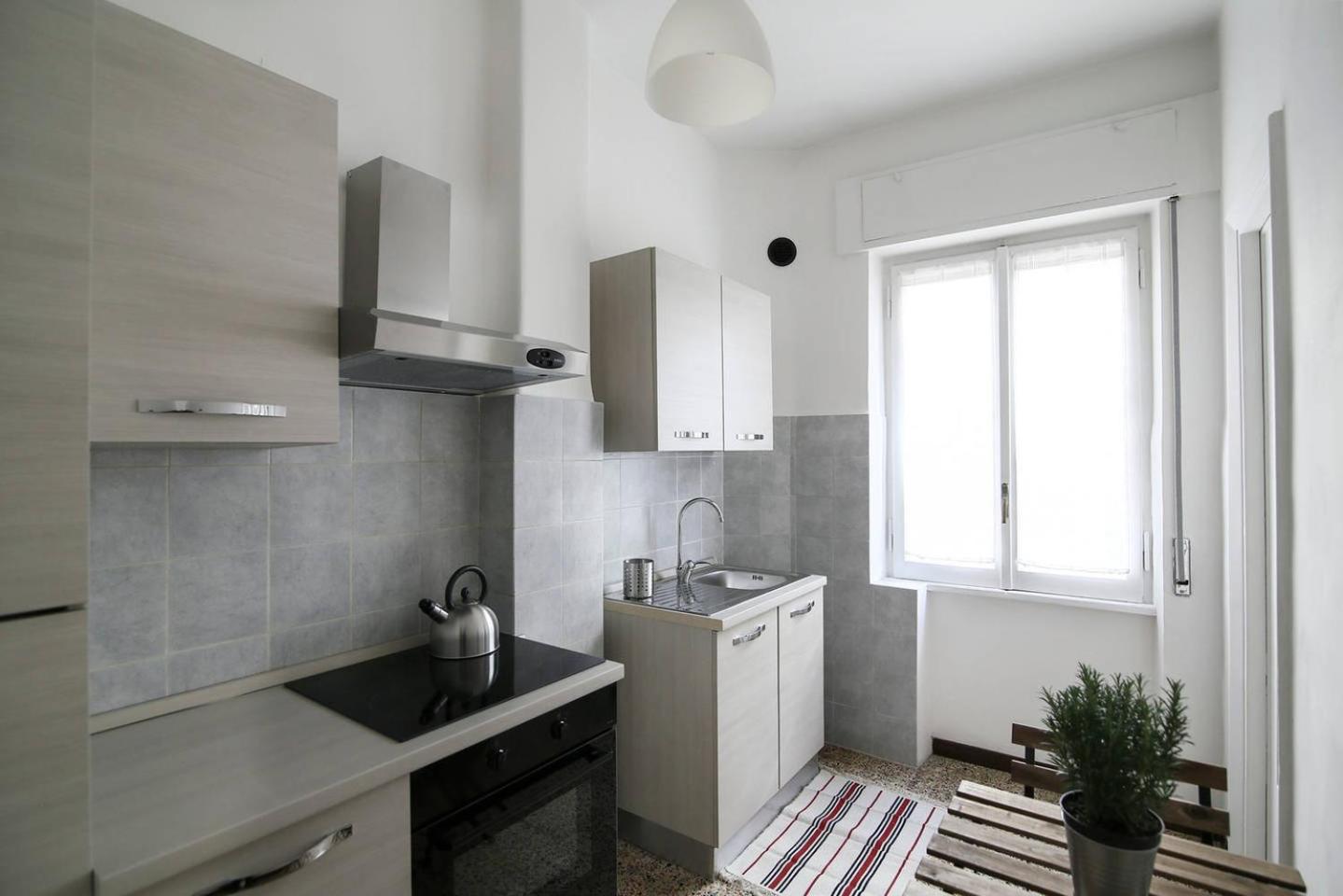 Twin Room with Shared Bathroom photo 3
