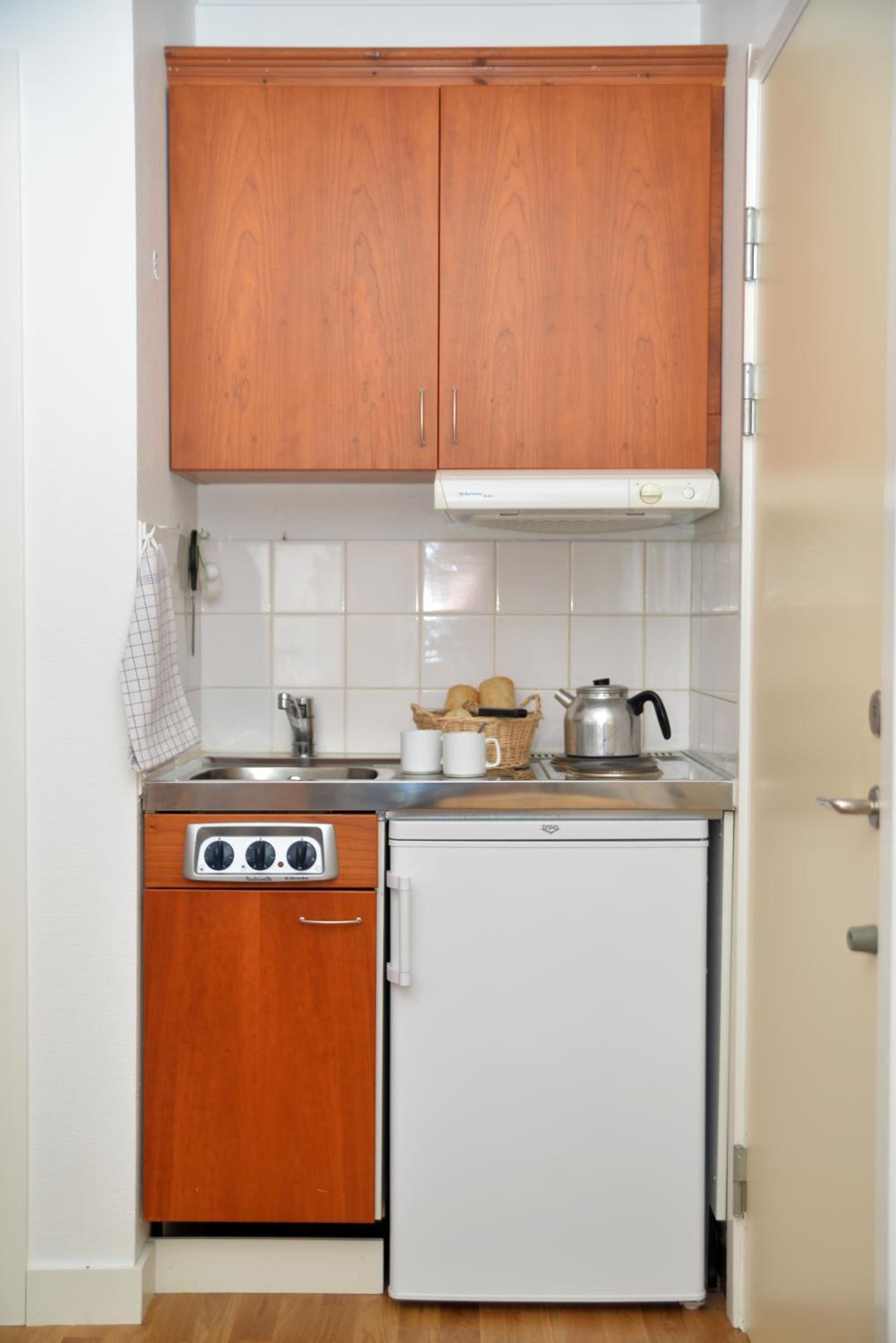 One-Bedroom Apartment - Photo 8