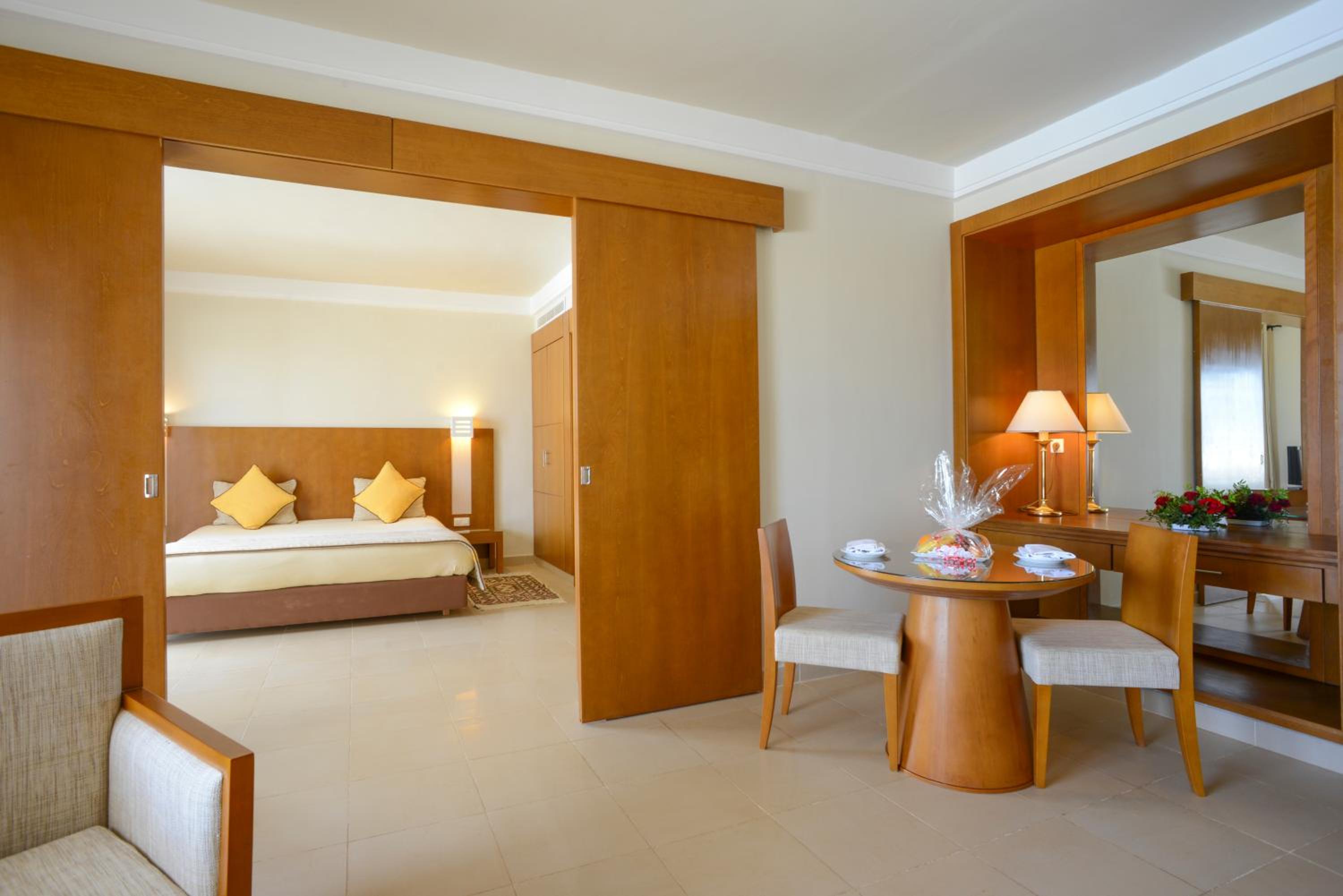 Junior Suite con Vista Mare (2 Adulti)