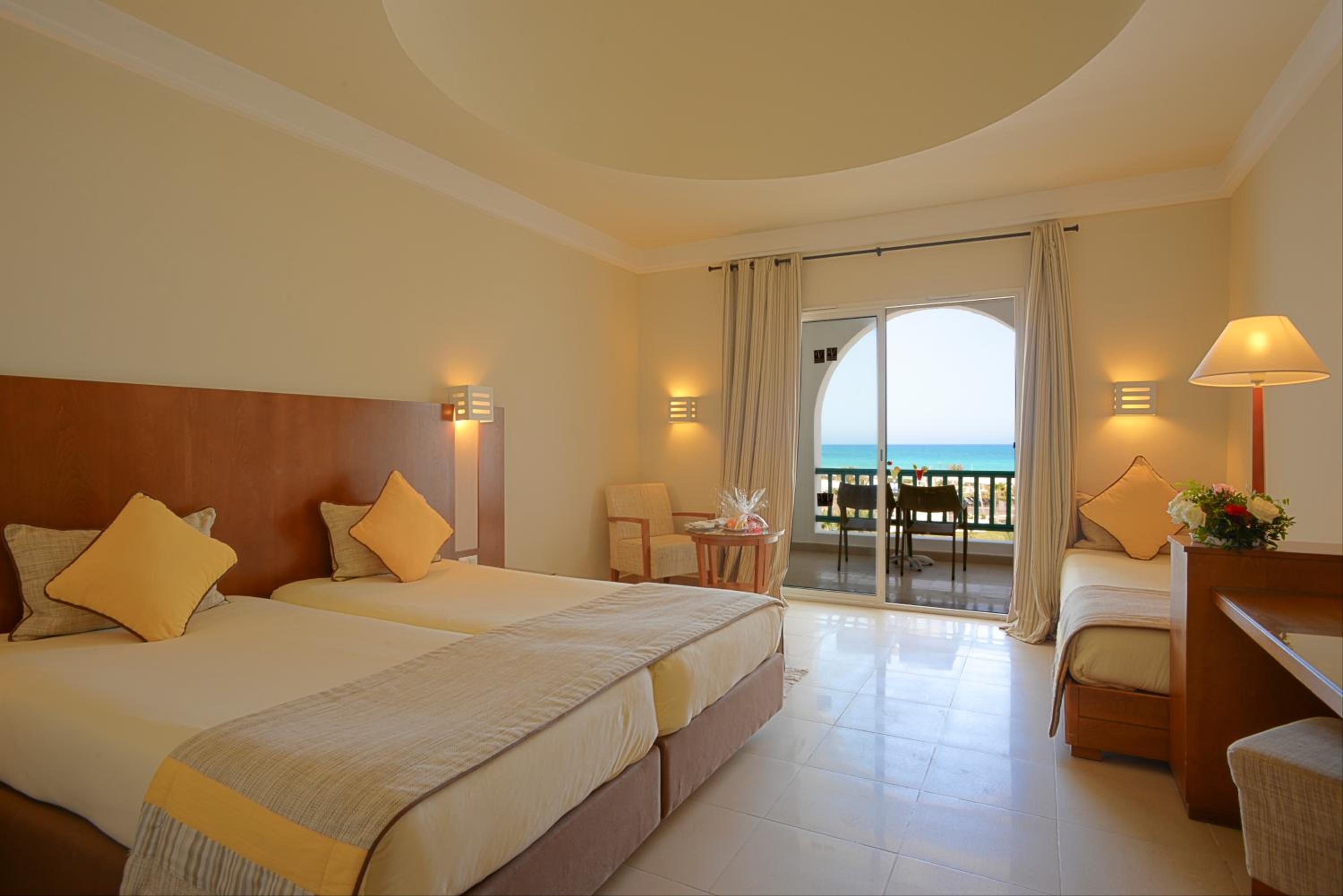 Triple Room (2 Adults + 1 Child) photo 2
