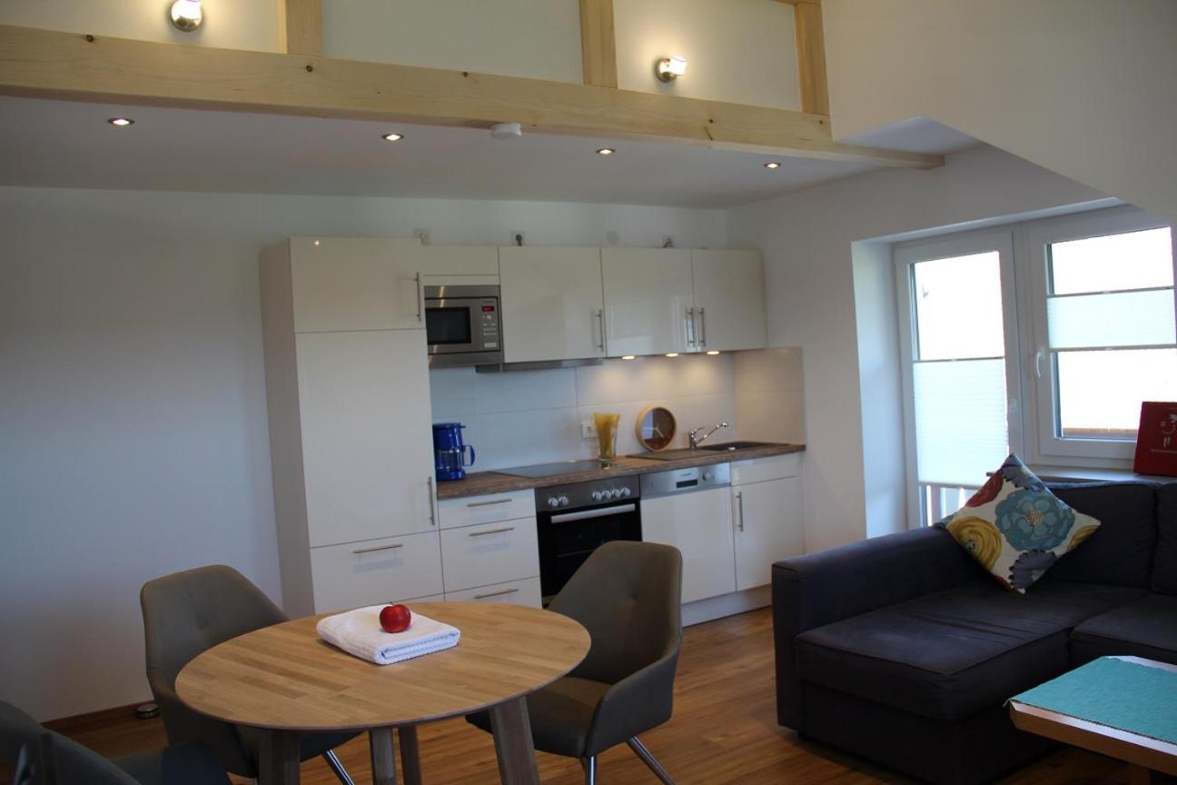 Apartment with Balcony photo 3