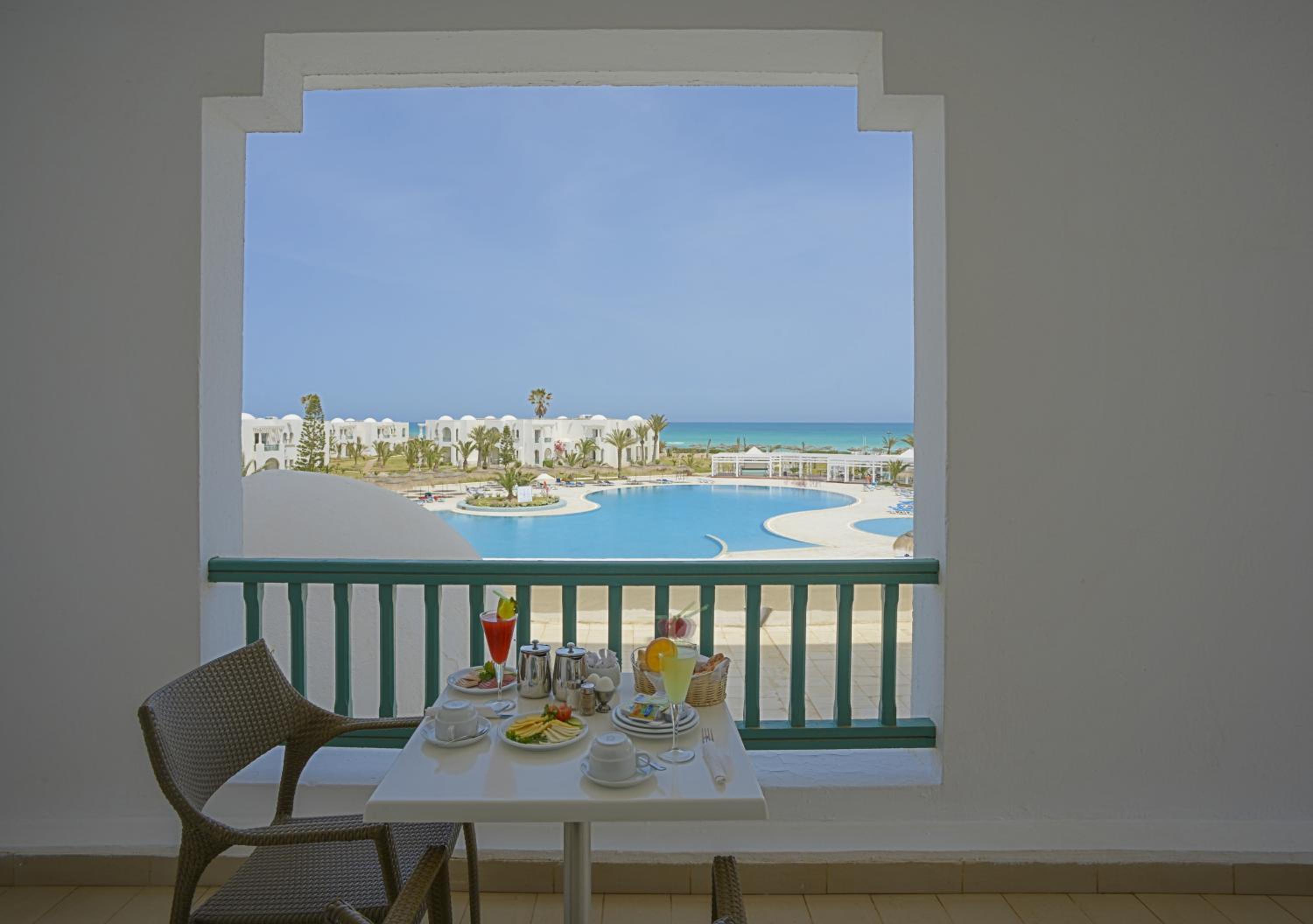 Junior Suite (2 Adults) photo 3