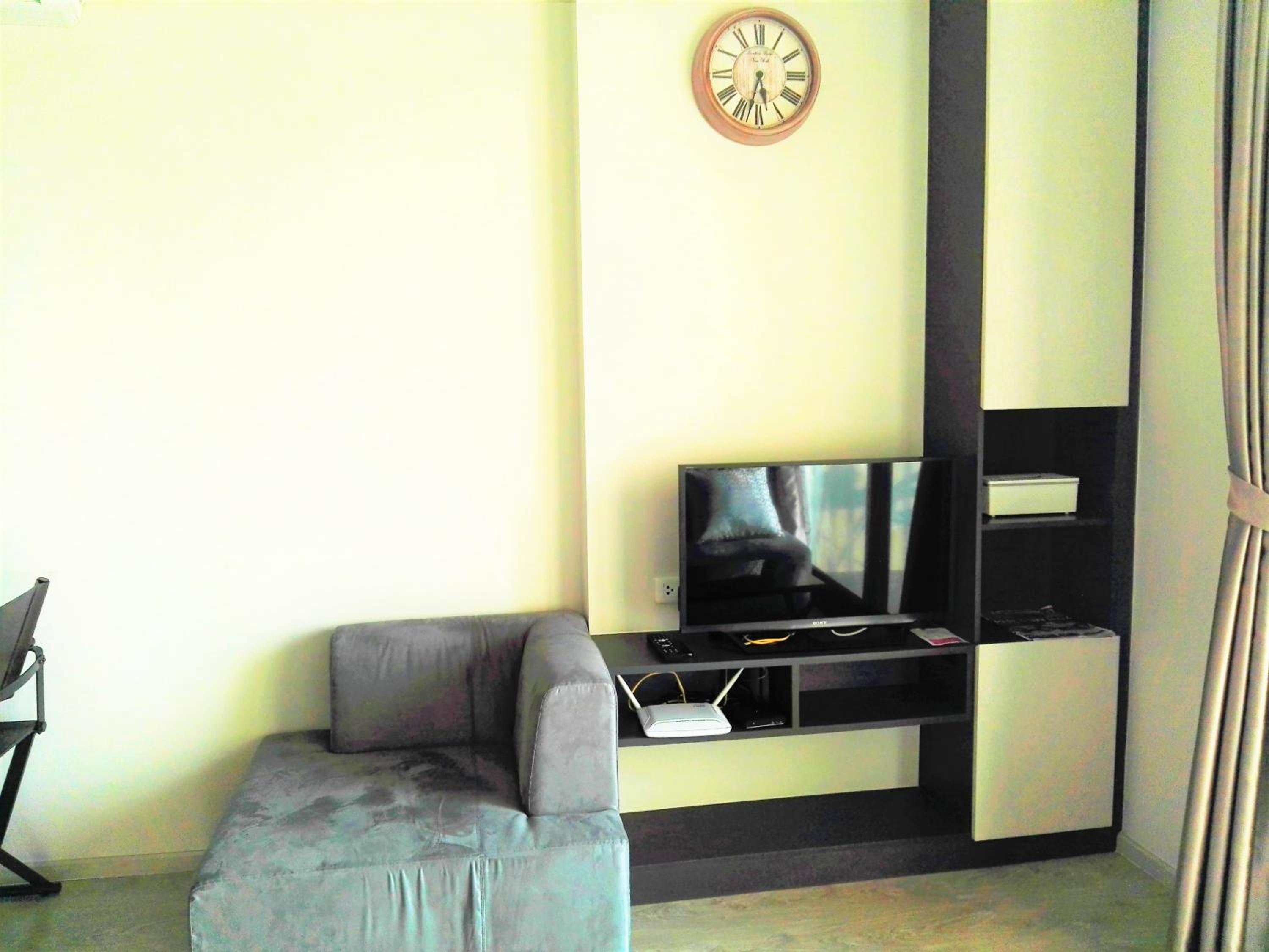 One-Bedroom Apartment - Photo 44