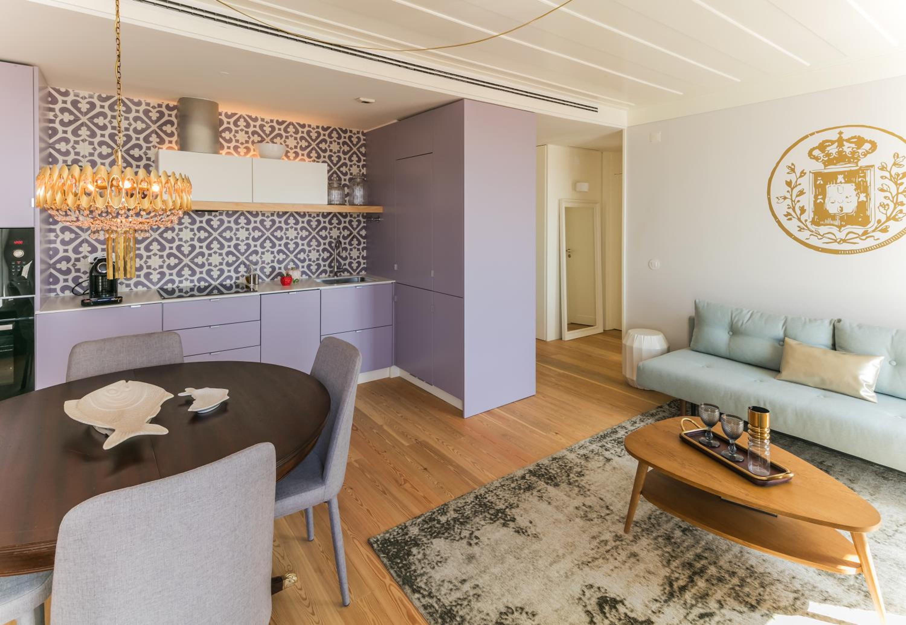Superior One-Bedroom Apartment photo 2