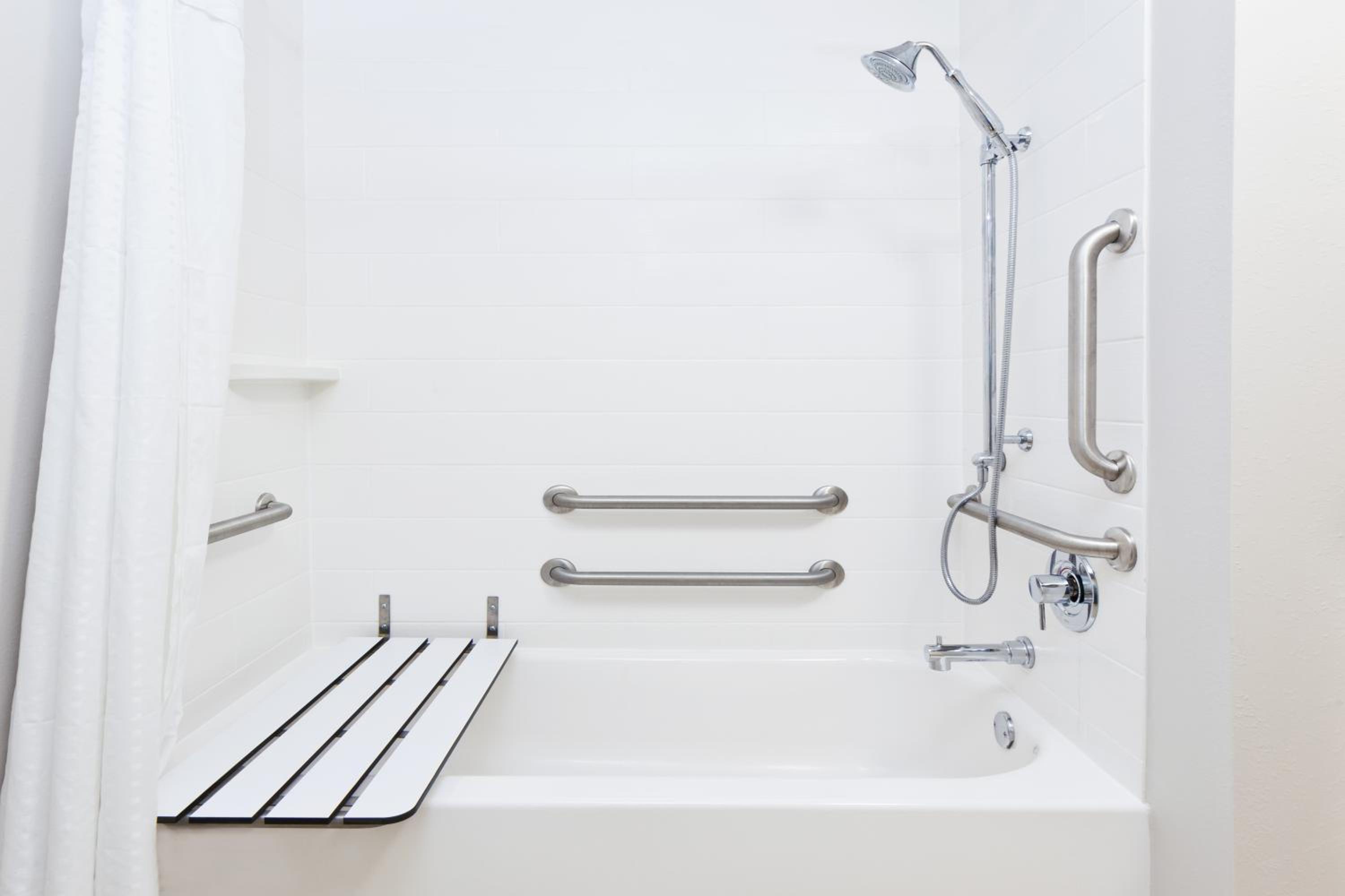 King Suite - Disability Access photo 2