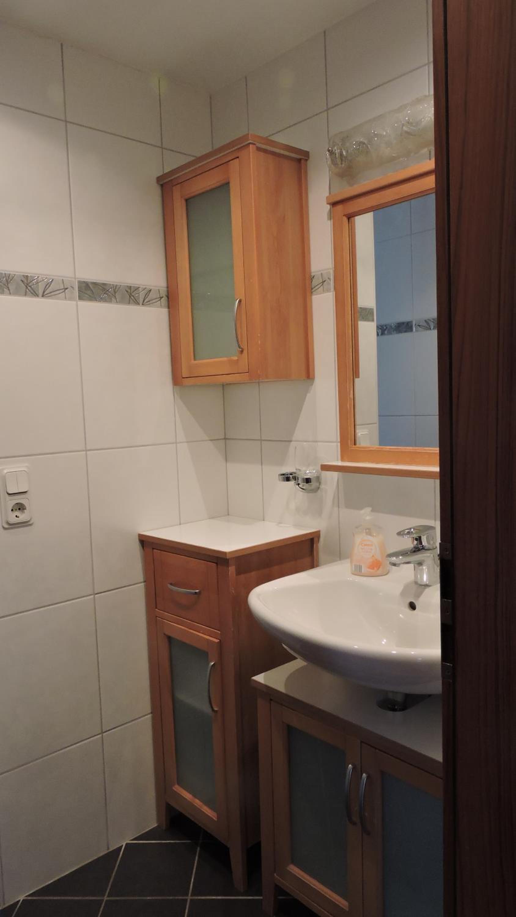 Two-Bedroom Apartment - Photo 5