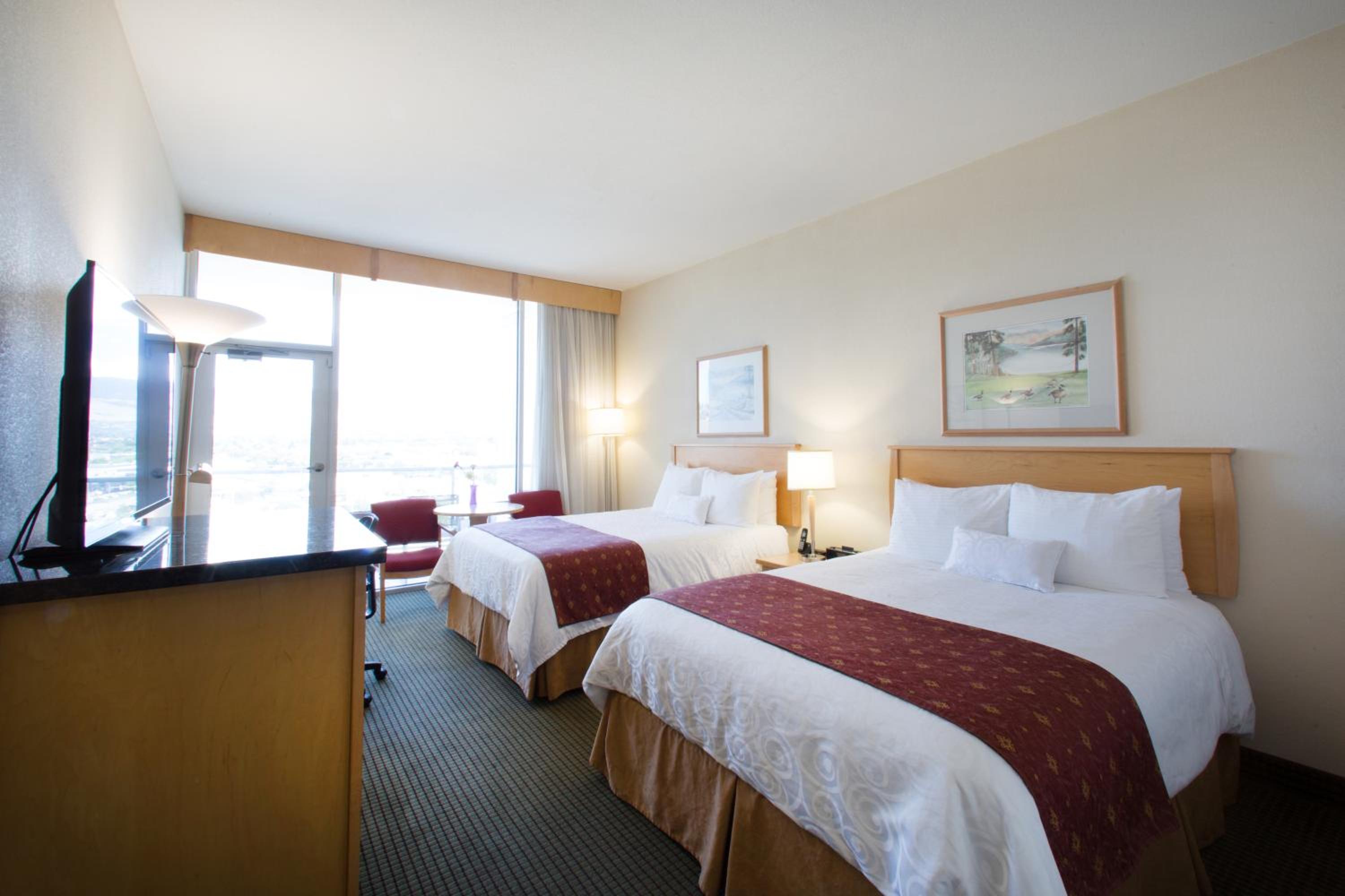 Queen Room with Two Queen Beds with Balcony - Photo 2