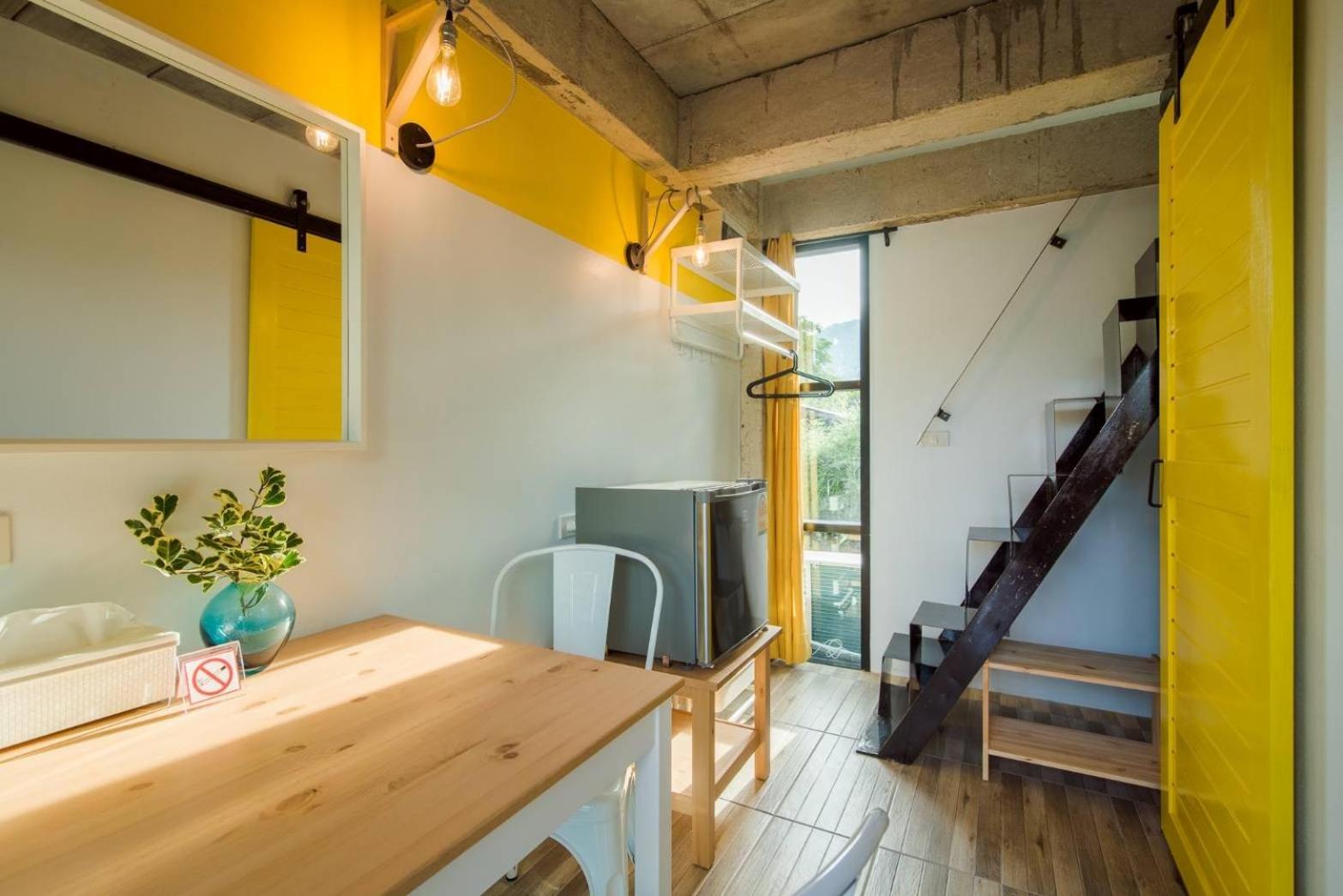 Duplex Room Pool Access [Steep ladder-not recommend for Child/Eldery]