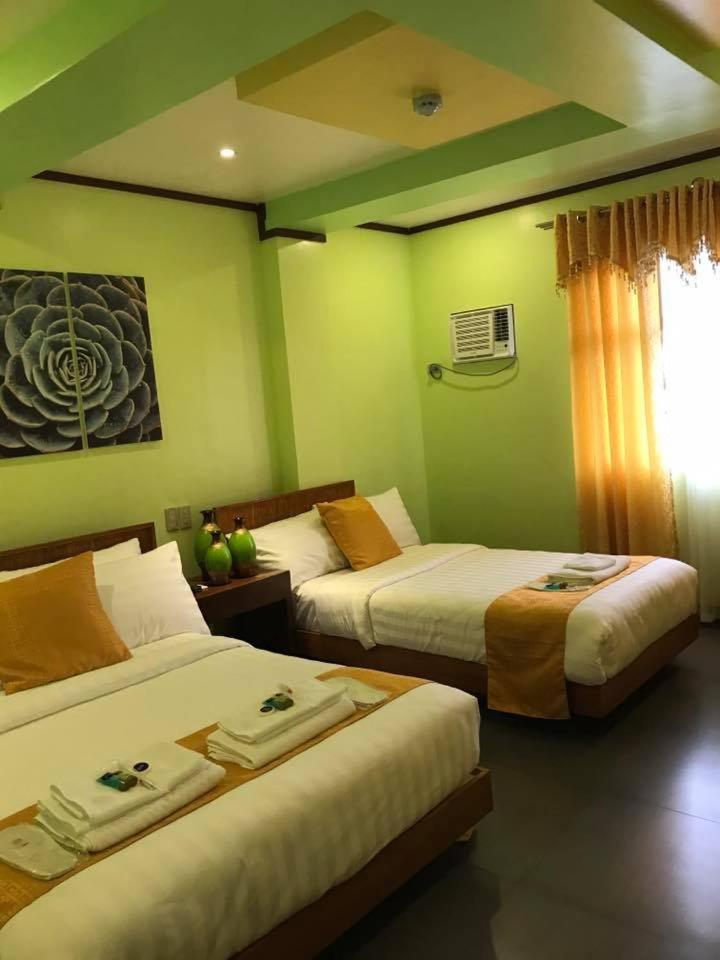 Triple Room photo 2