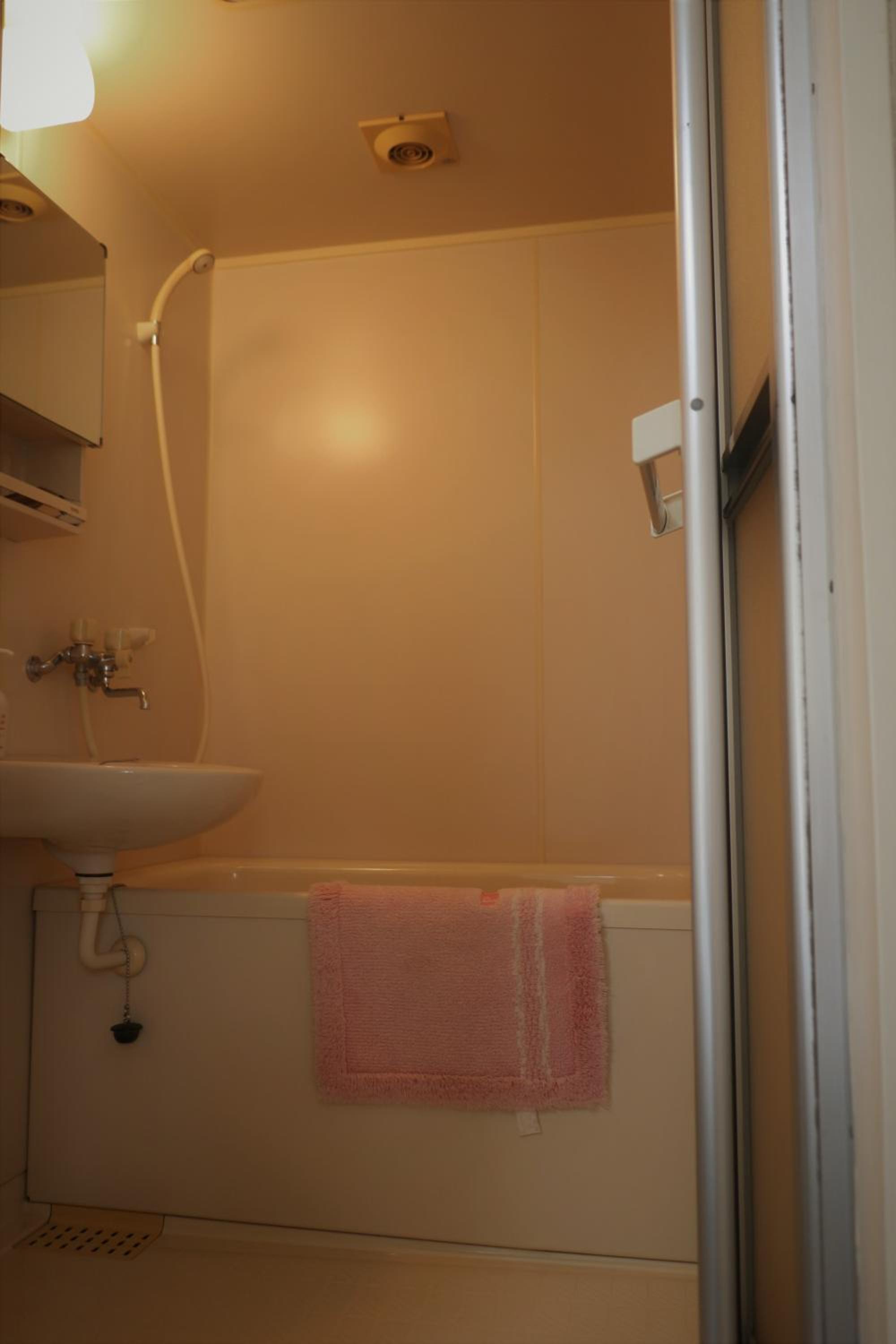 Double or Twin Room with Bathroom photo 2