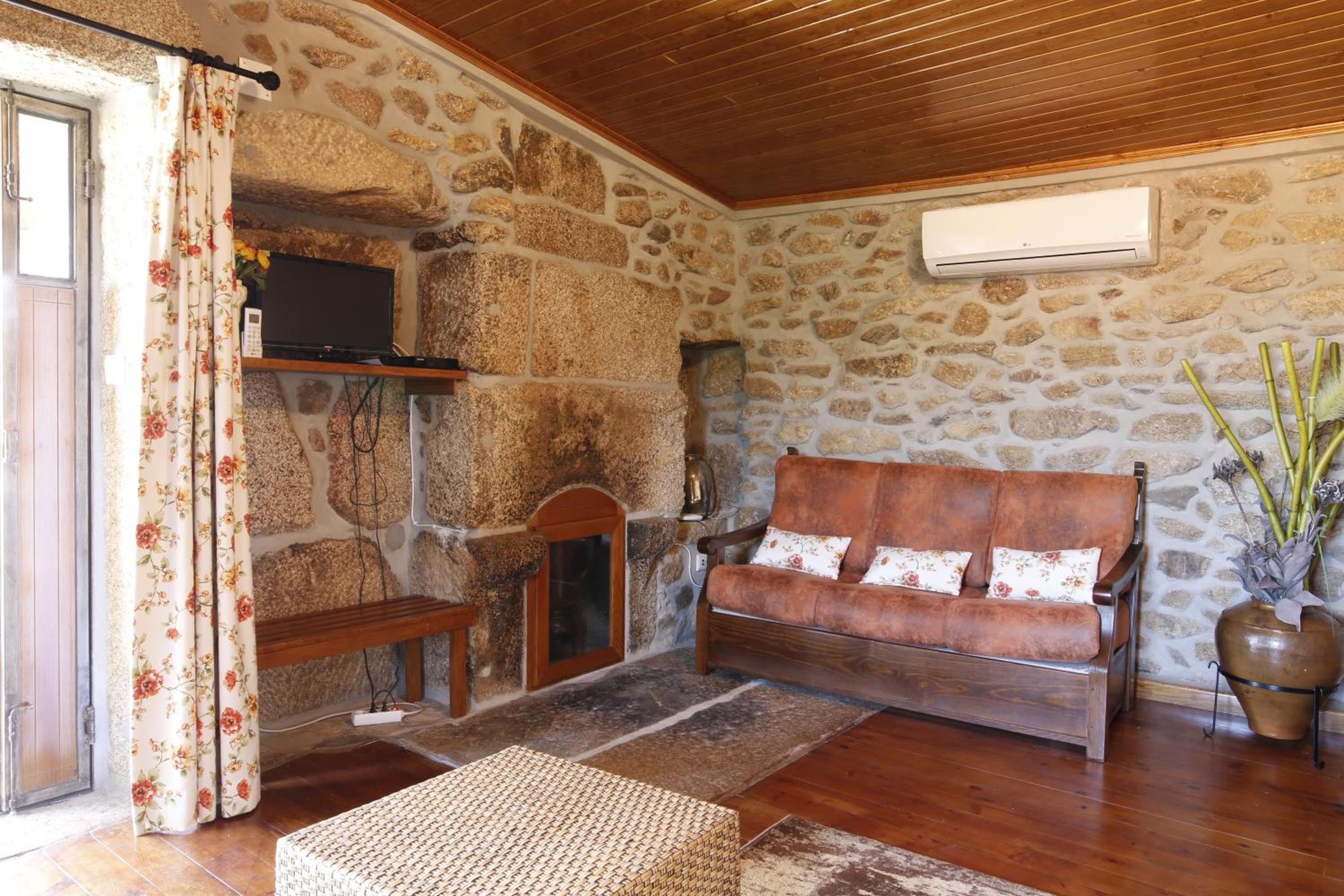 Superior One-Bedroom House photo 3