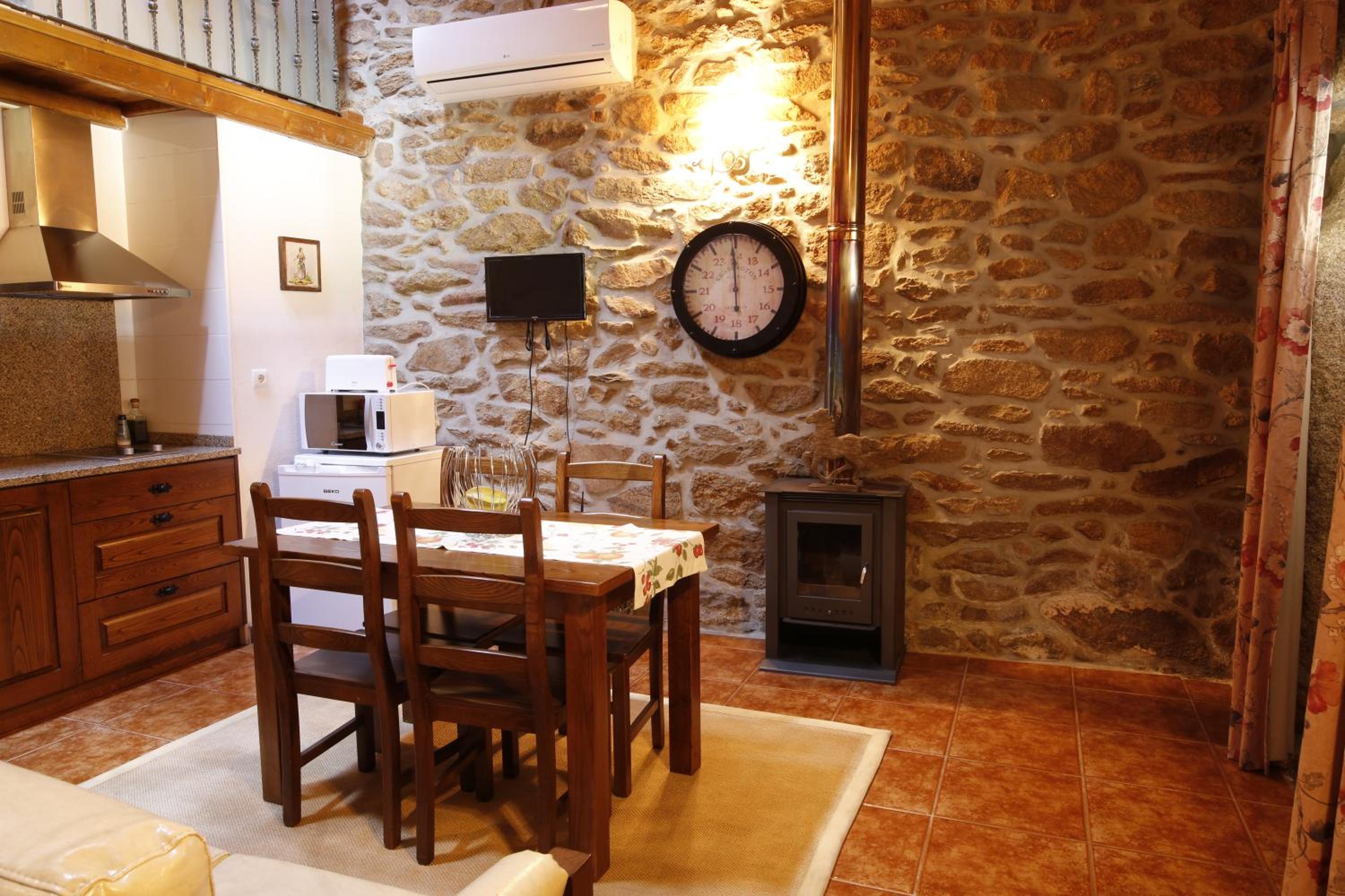 Two-Bedroom House photo 2