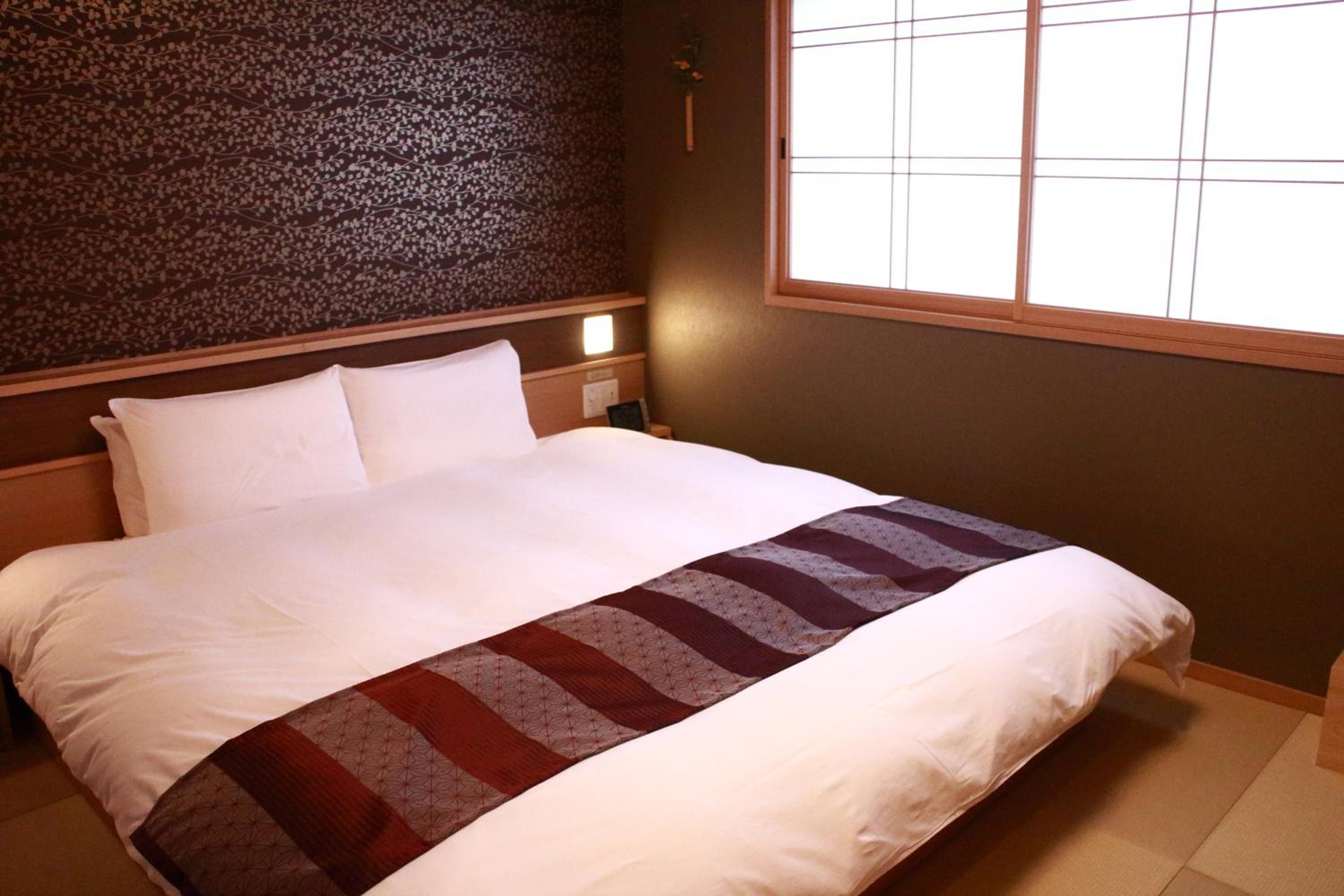 King Room with Tatami Floor