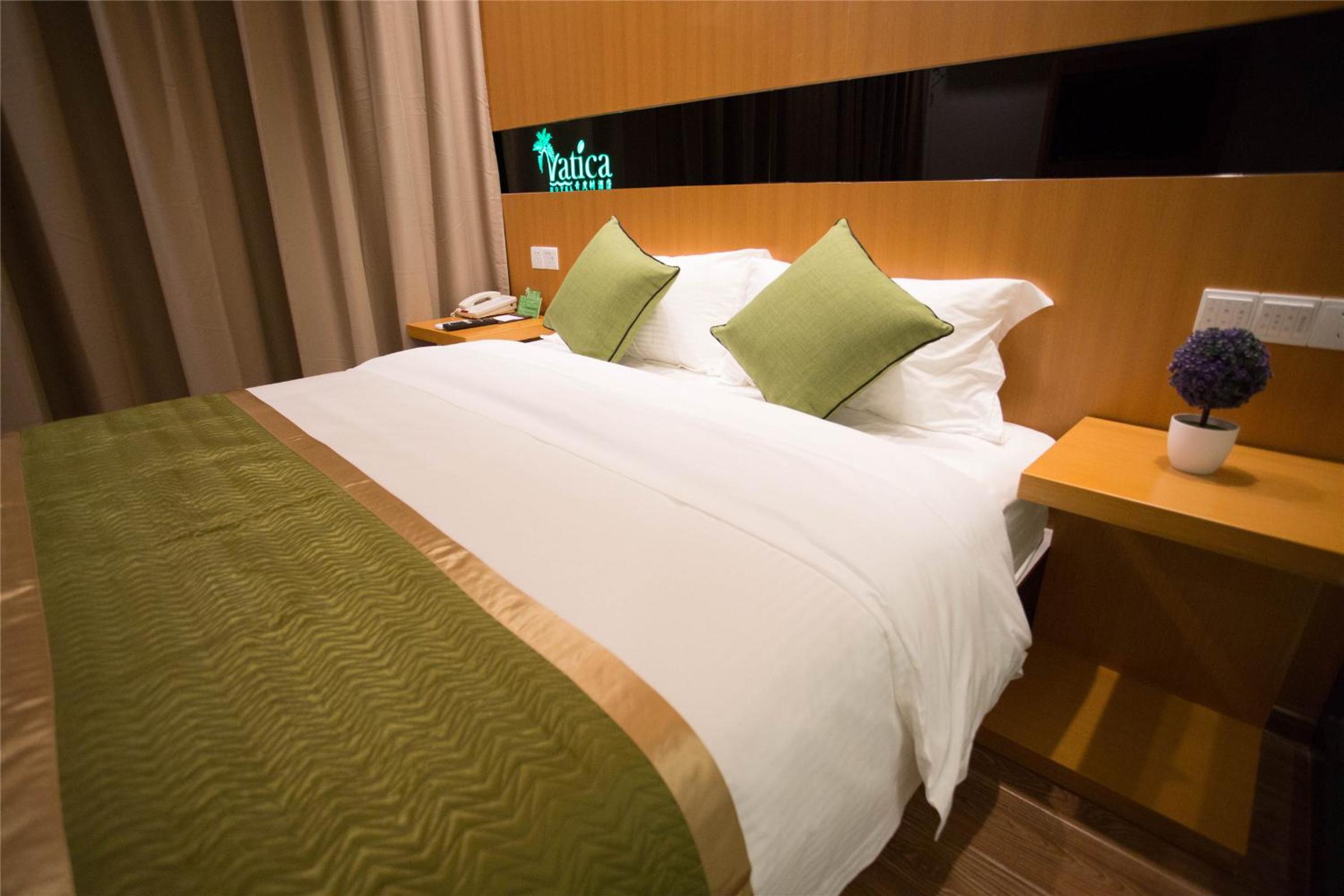 Mainland Chinese Citizens - Business Queen Room photo 3