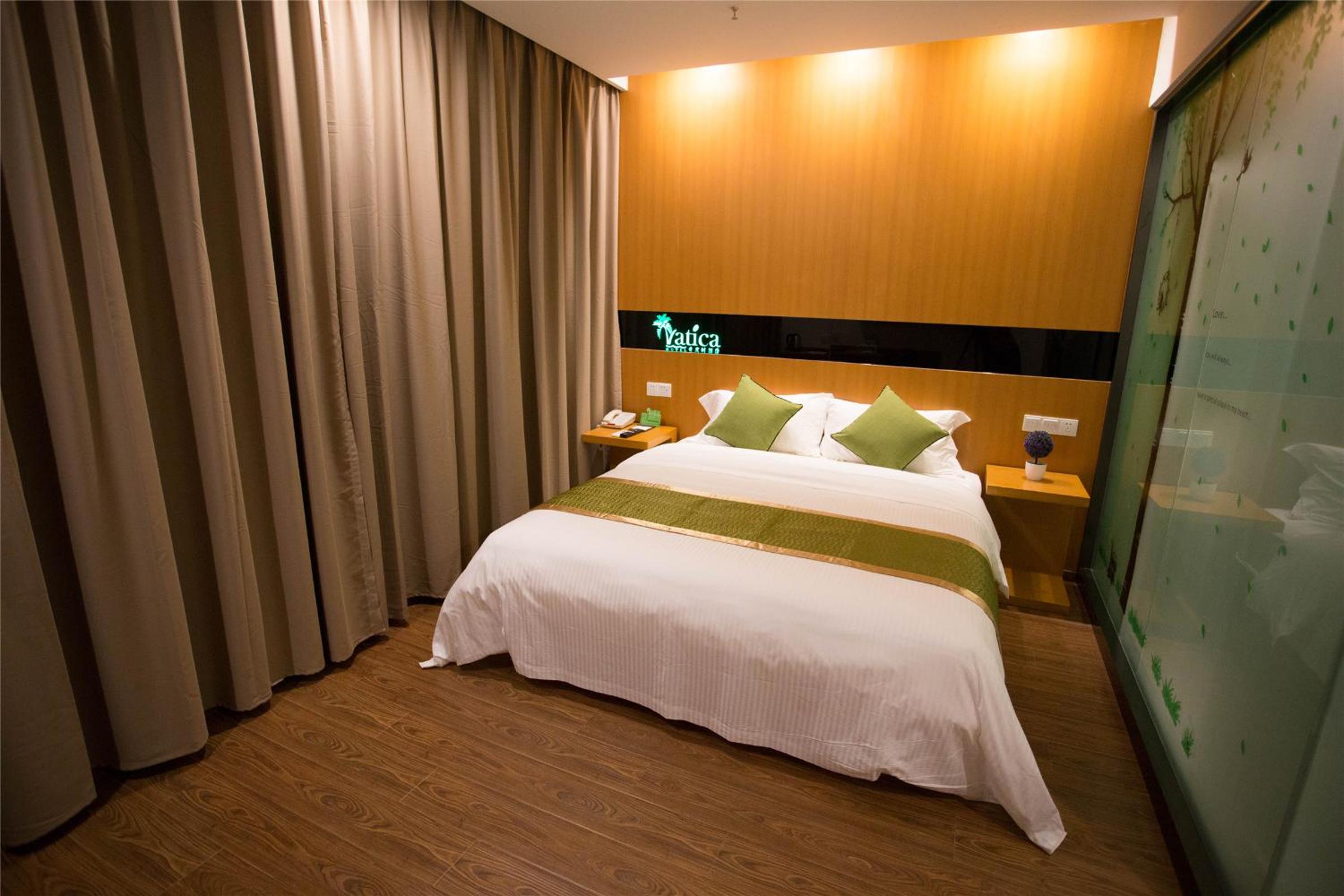 Mainland Chinese Citizens - Deluxe Suite photo 3