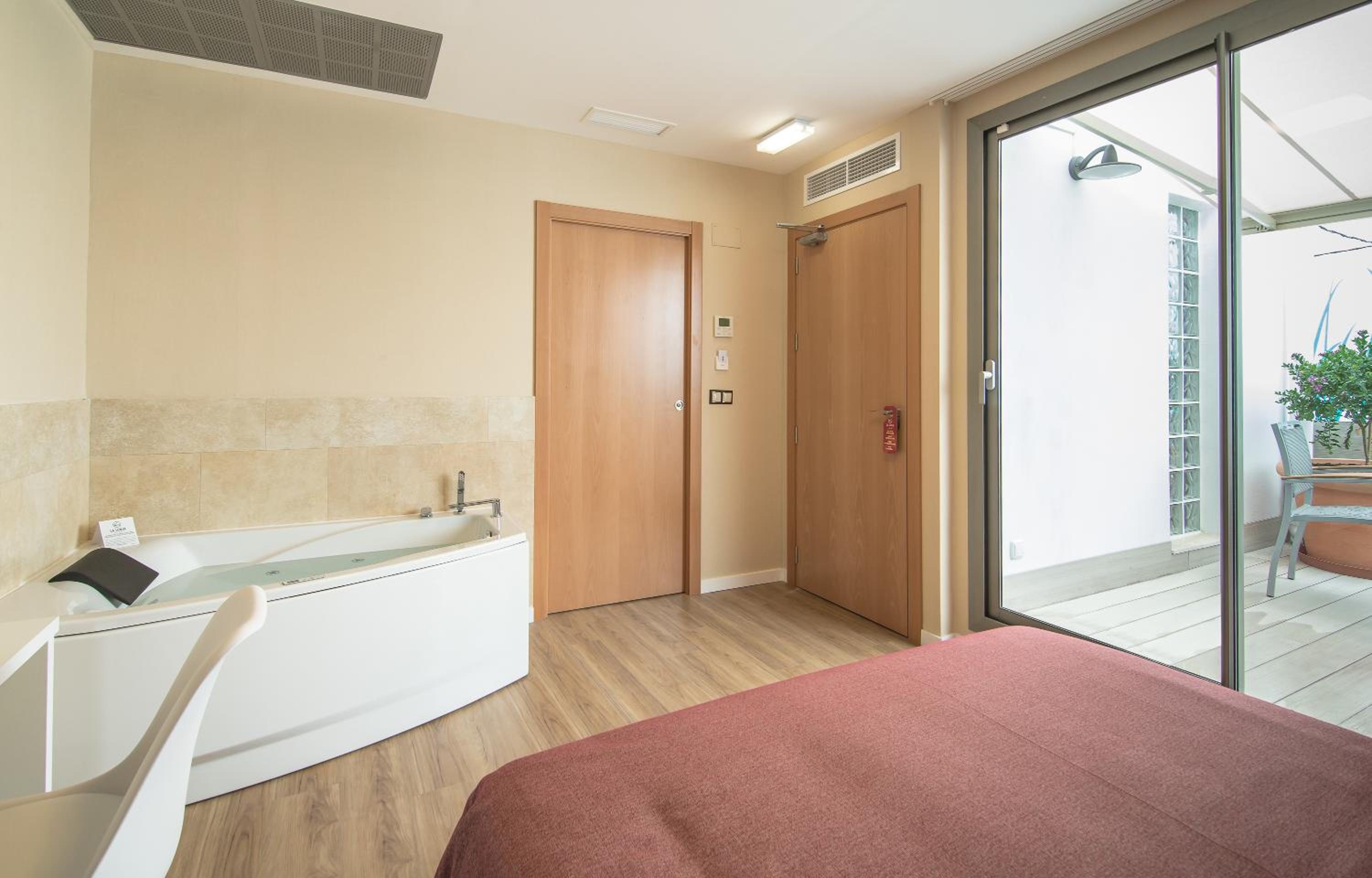 Habitación Doble de Lujo con Balcón