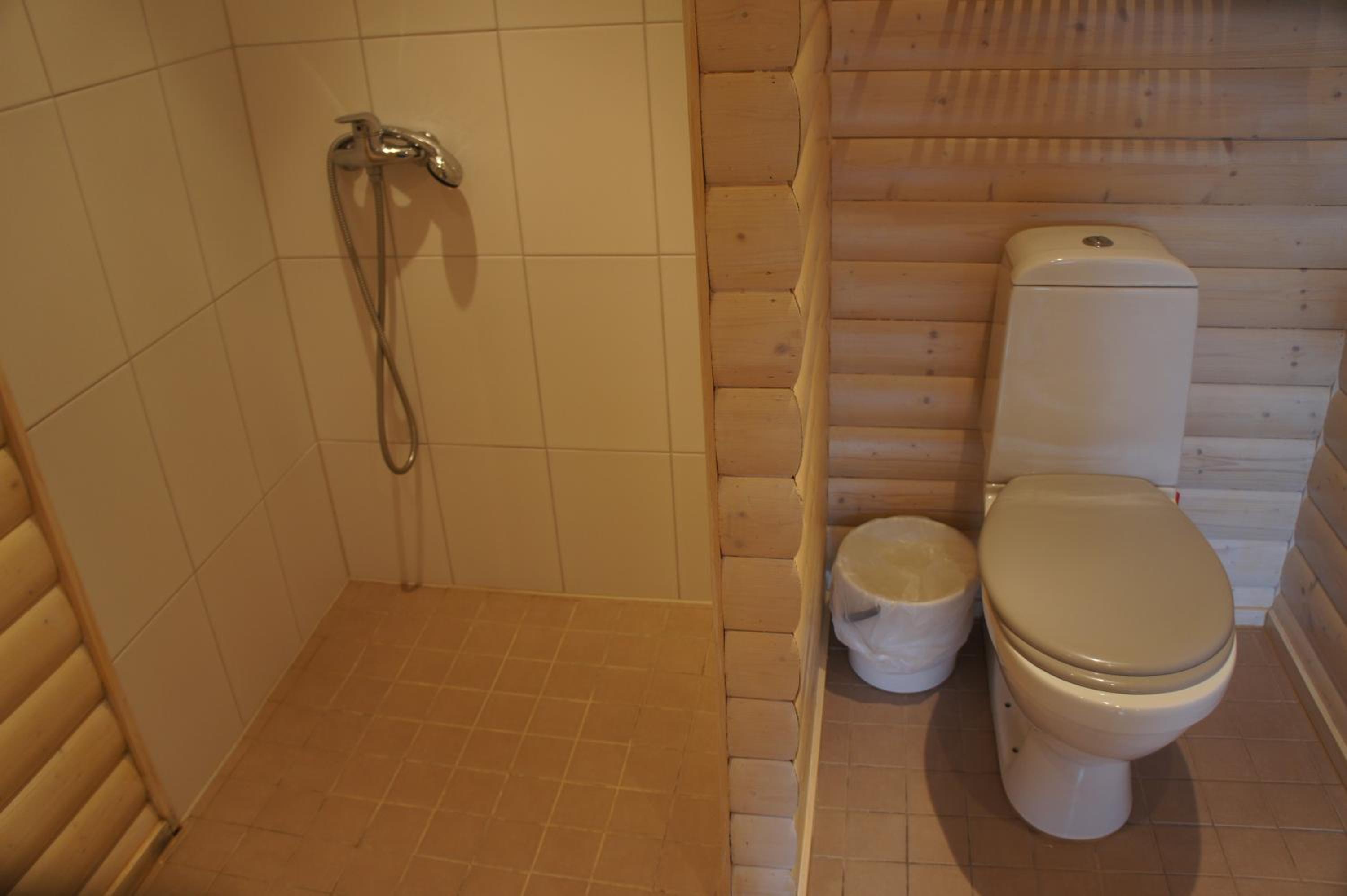 Two-Bedroom Apartment - Photo 3