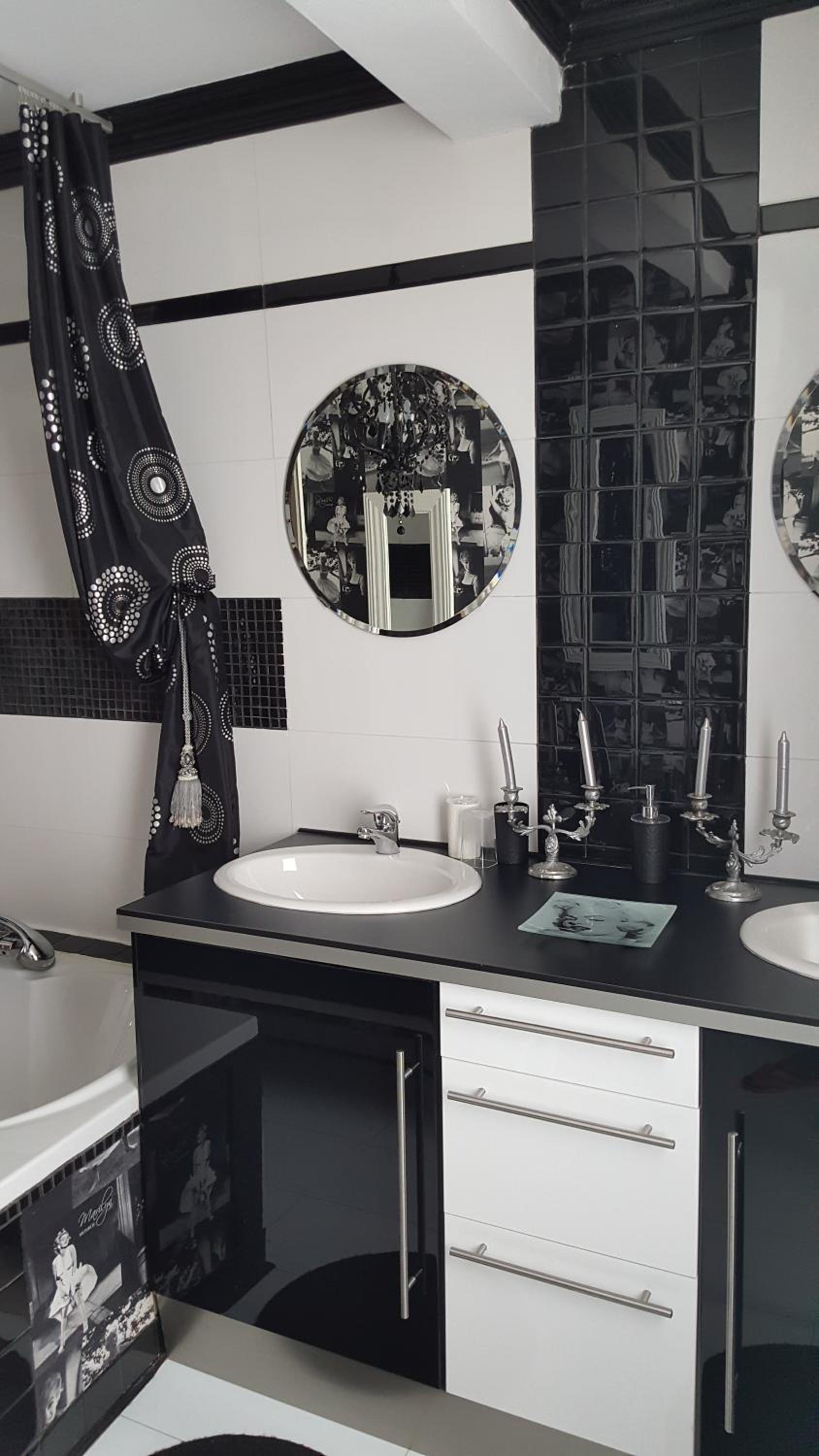 Double Room with Private External Bathroom photo 2