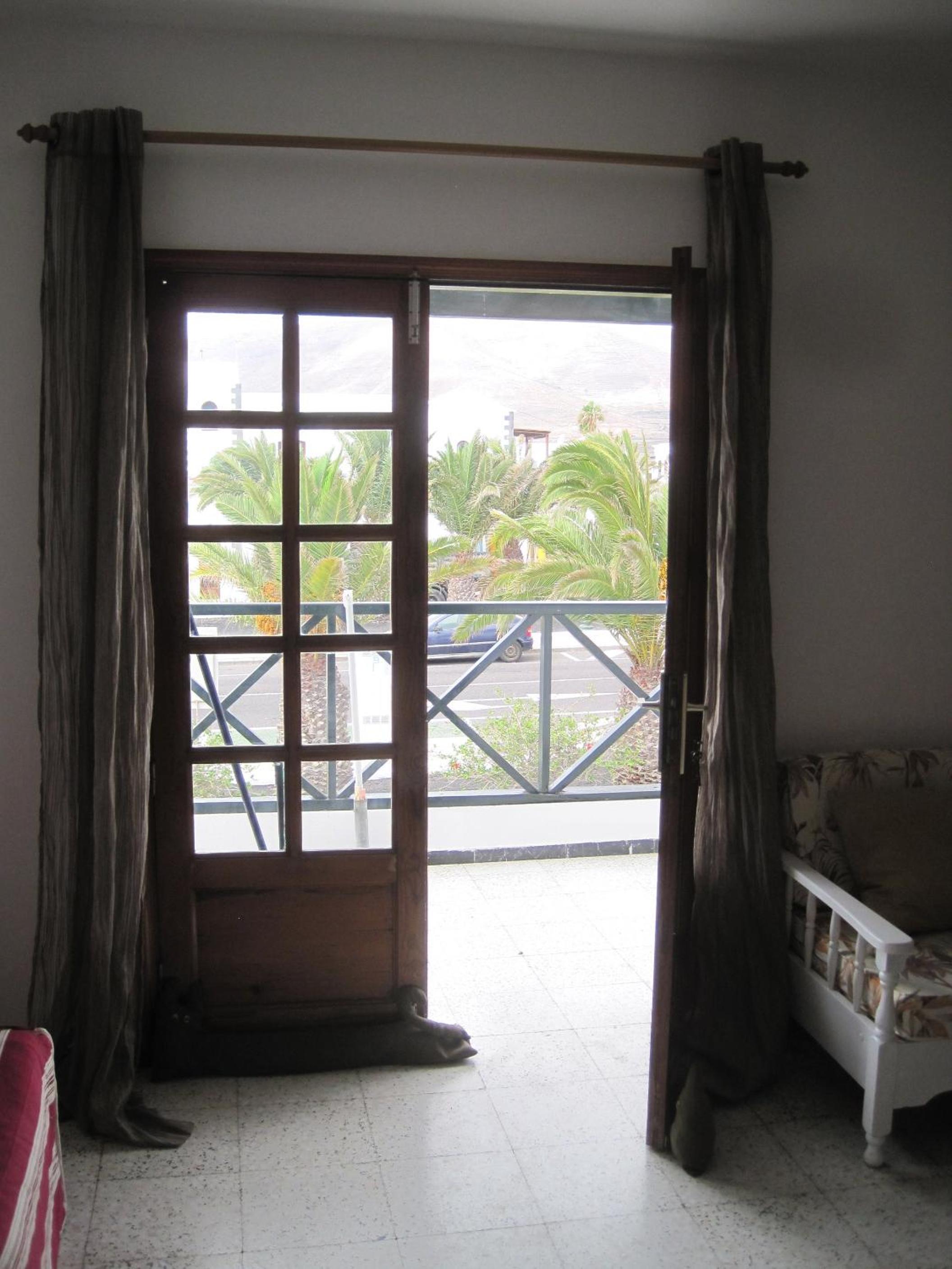 Apartment with Balcony photo 2
