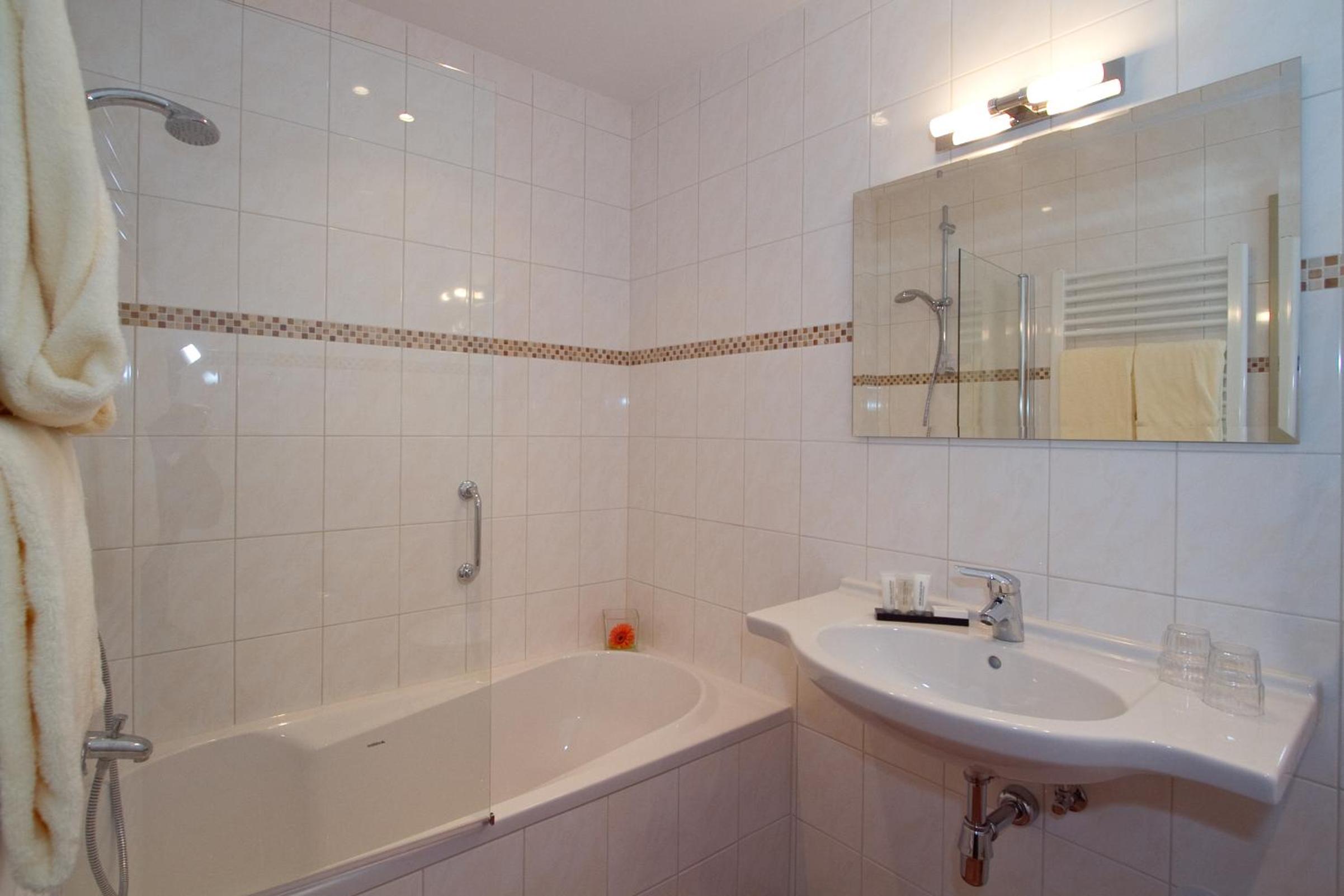 Comfort Double Room - Photo 10