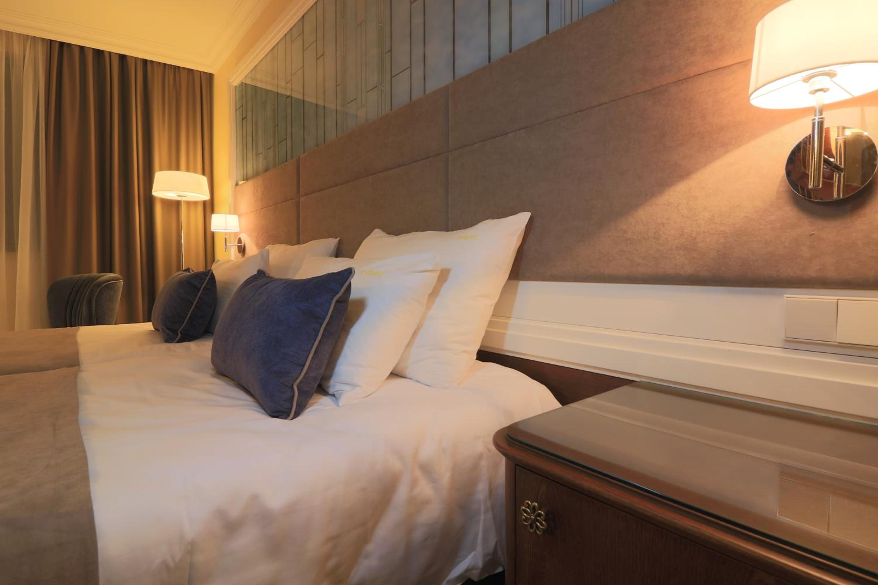 Double Room - Photo 1