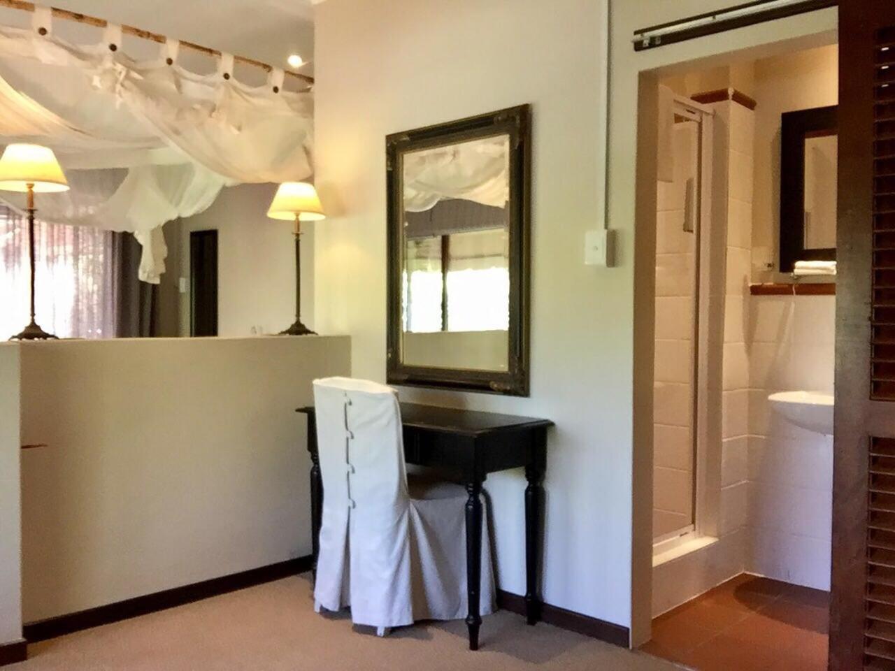 Romantic Room - Photo 3