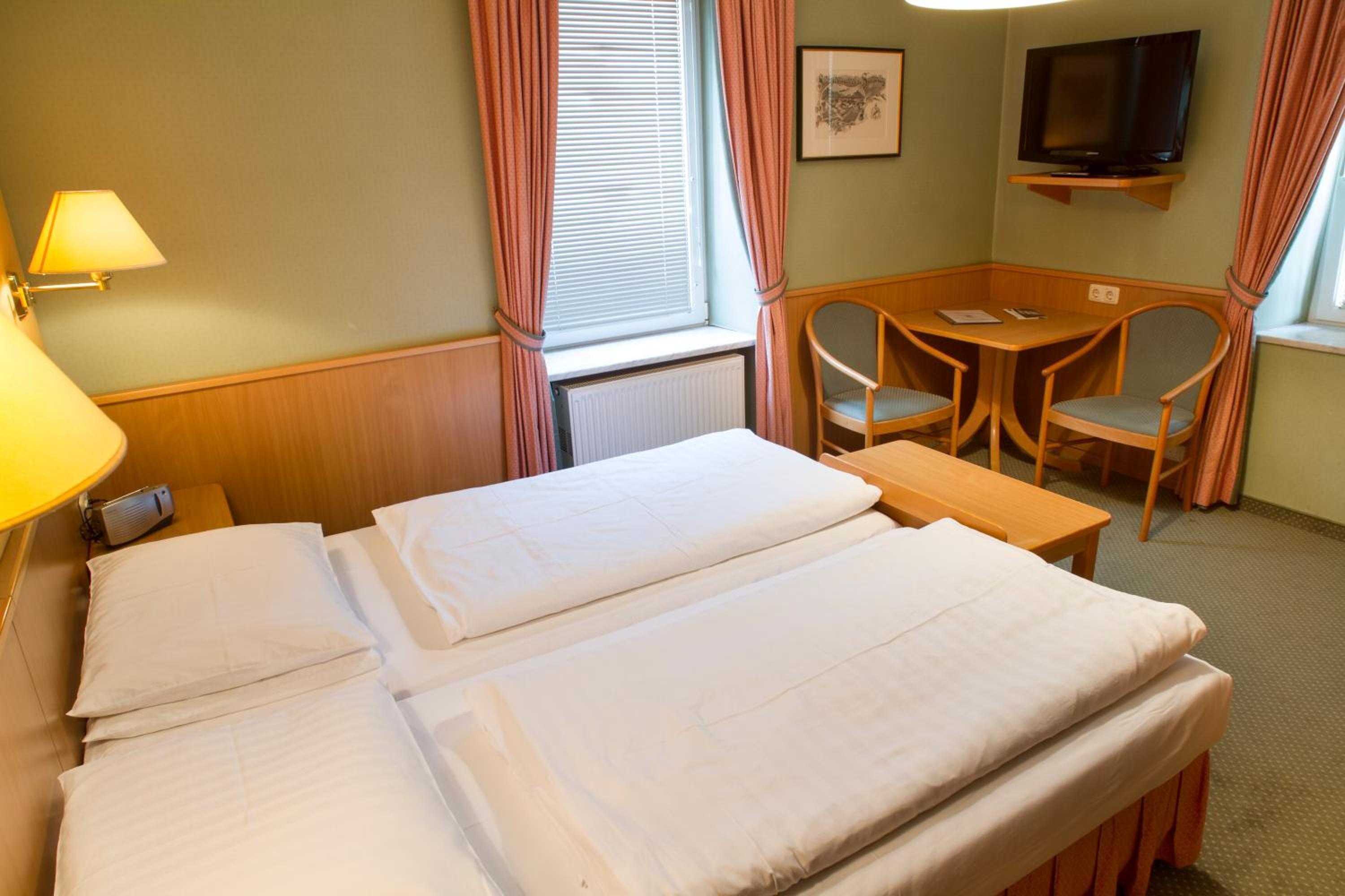 Double Room with Garden View - Annex - Photo 1
