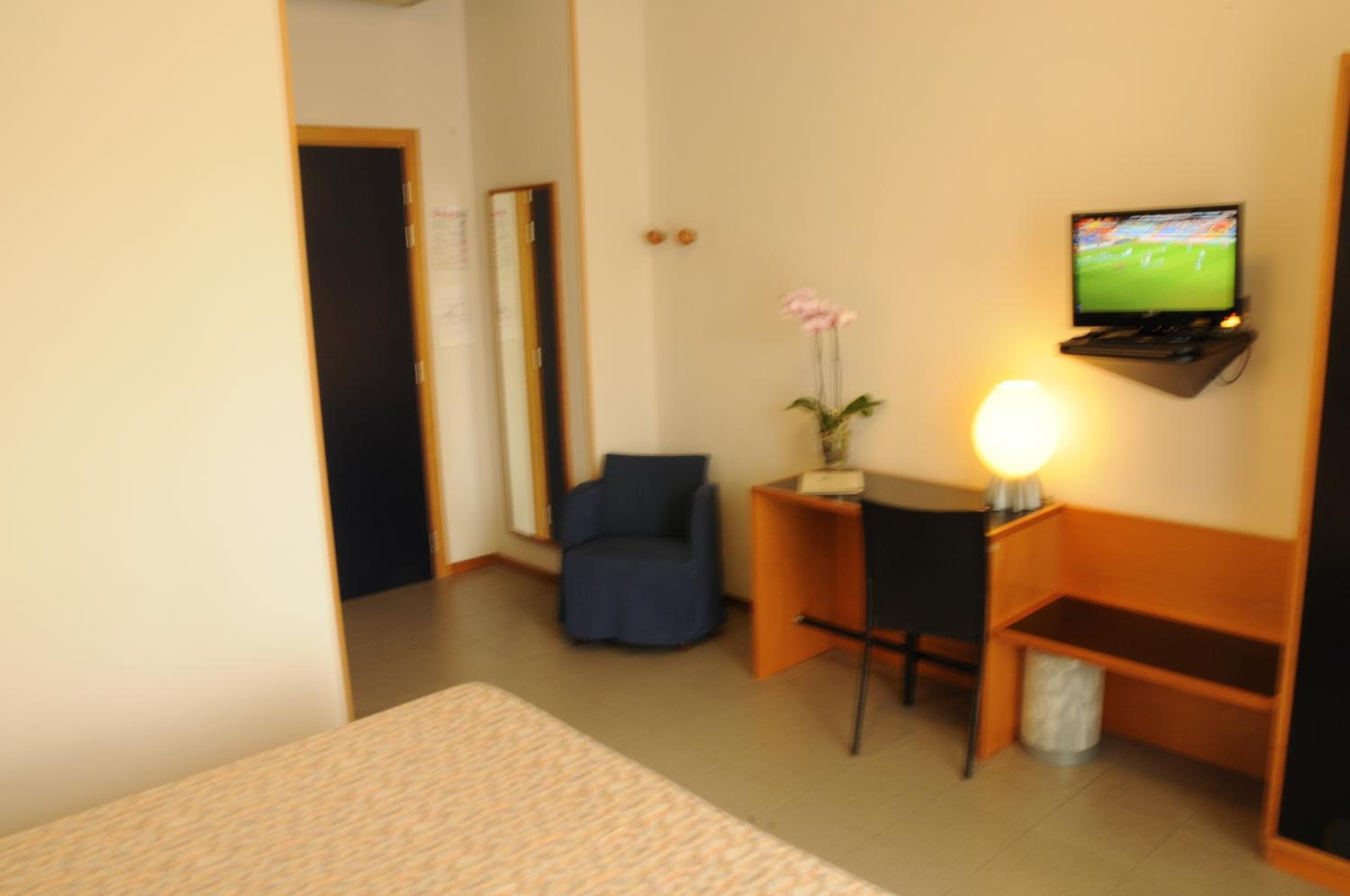 Double Room - Photo 33