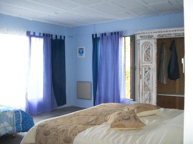 Family Room With Mountain View photo 1